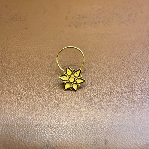 (GNP) WGT: 0.350 GM APPROX BIS CERTIFIED HUID HALLMARK 916 22KT GOLD NOSEPIN (TAR DESIGN) 1 PIECE FOR WOMEN.