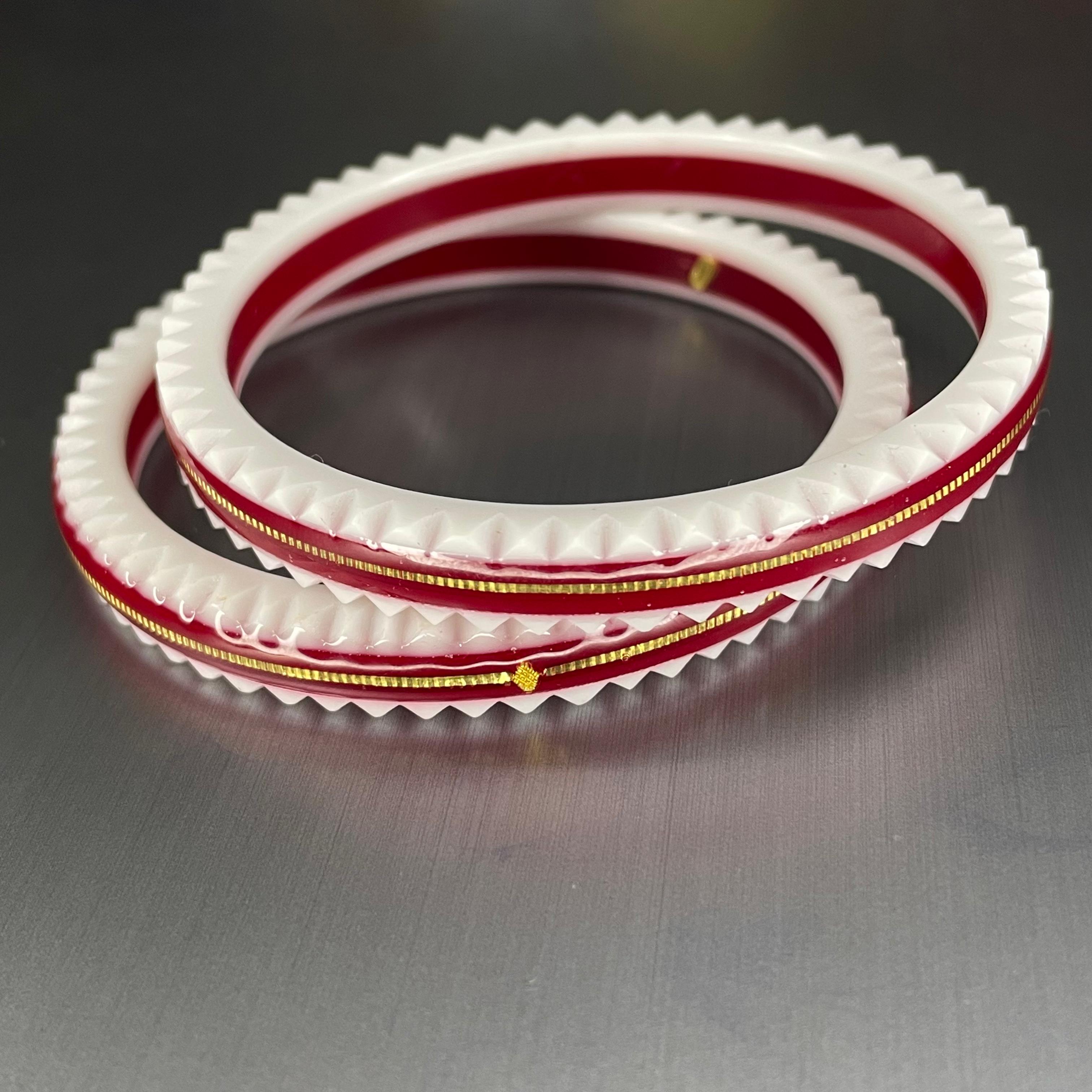 (FVP) TRJ COOKRY VIVRANT HALLMARK 22KT GOLD LAMINATION POLA BANGLES VIRAL POLA APP. WGT: 0.150 GM WITH PURITY CARD ( FUTURE EXCHANGE VALUE  RS 800) WITH ANY JEWELLERY FOR LIFETIME.