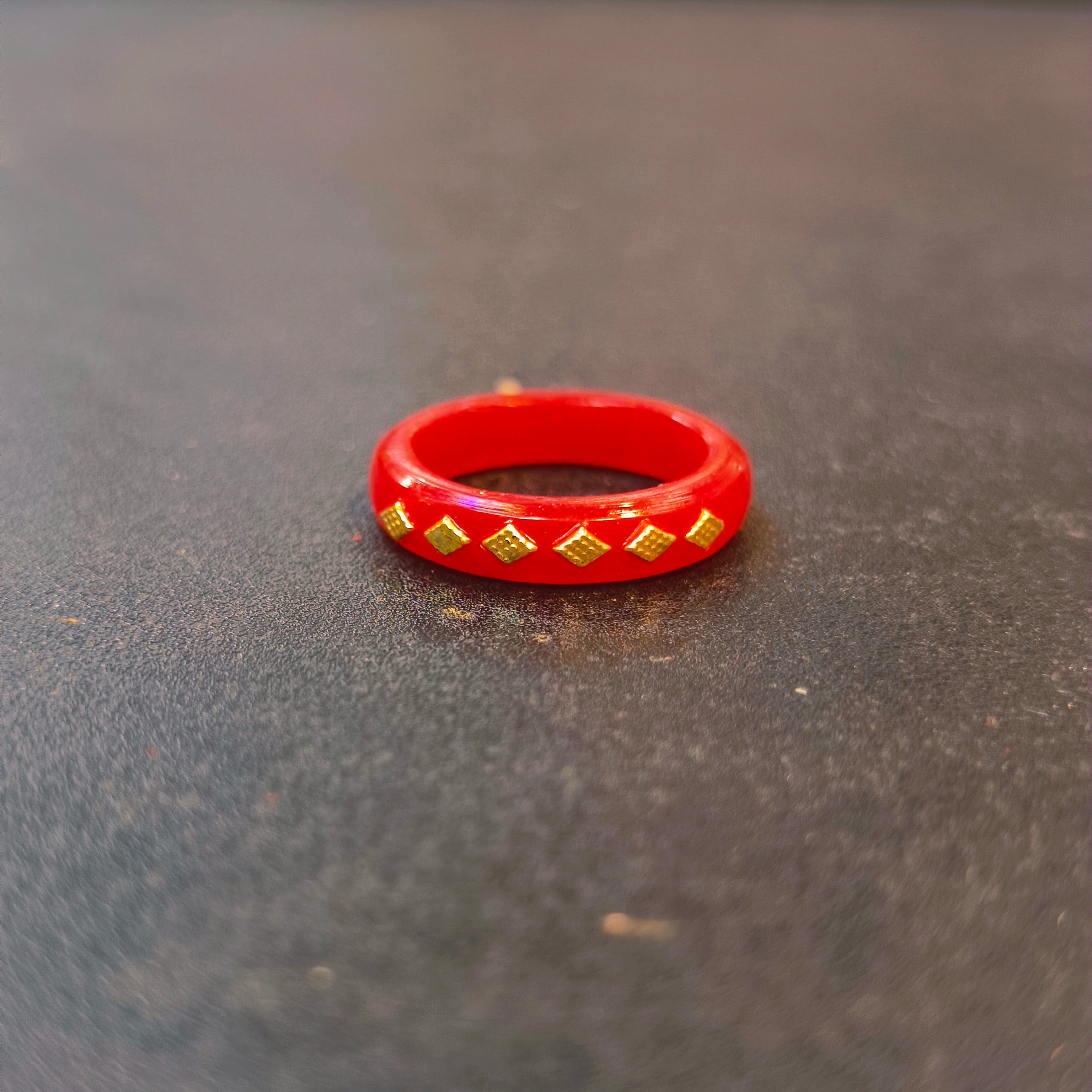 (GPR18) MBBS HALLMARK 18KT GOLD POLA RING 1 PIECE FOR GIFT PURPOSE APPROX WGT: 0.100 GM (GET ANY DESIGN AS PER STOCK GOLD RING)