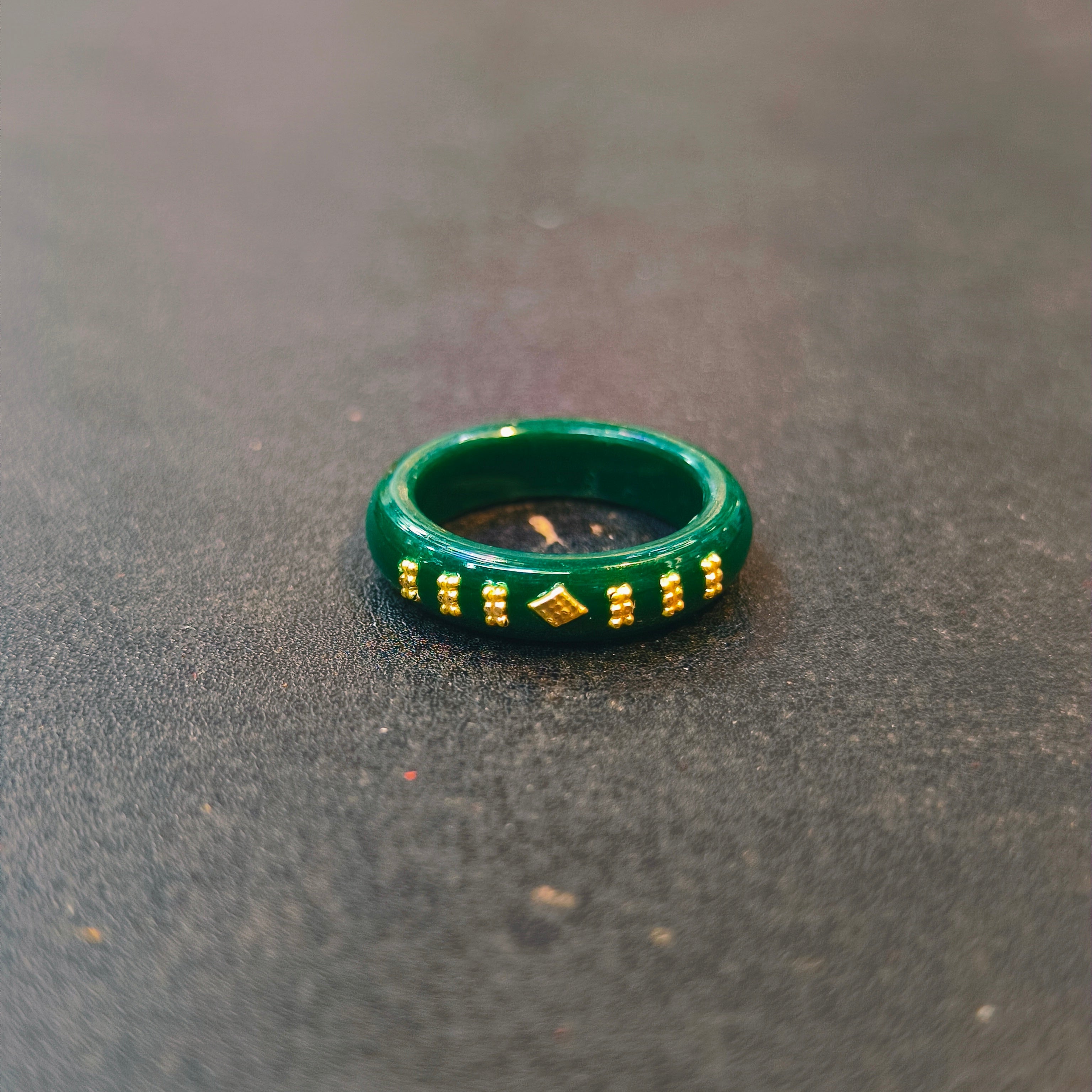 (GPR18) MBBS HALLMARK 18KT GOLD POLA RING 1 PIECE FOR GIFT PURPOSE APPROX WGT: 0.100 GM (GET ANY DESIGN AS PER STOCK GOLD RING)