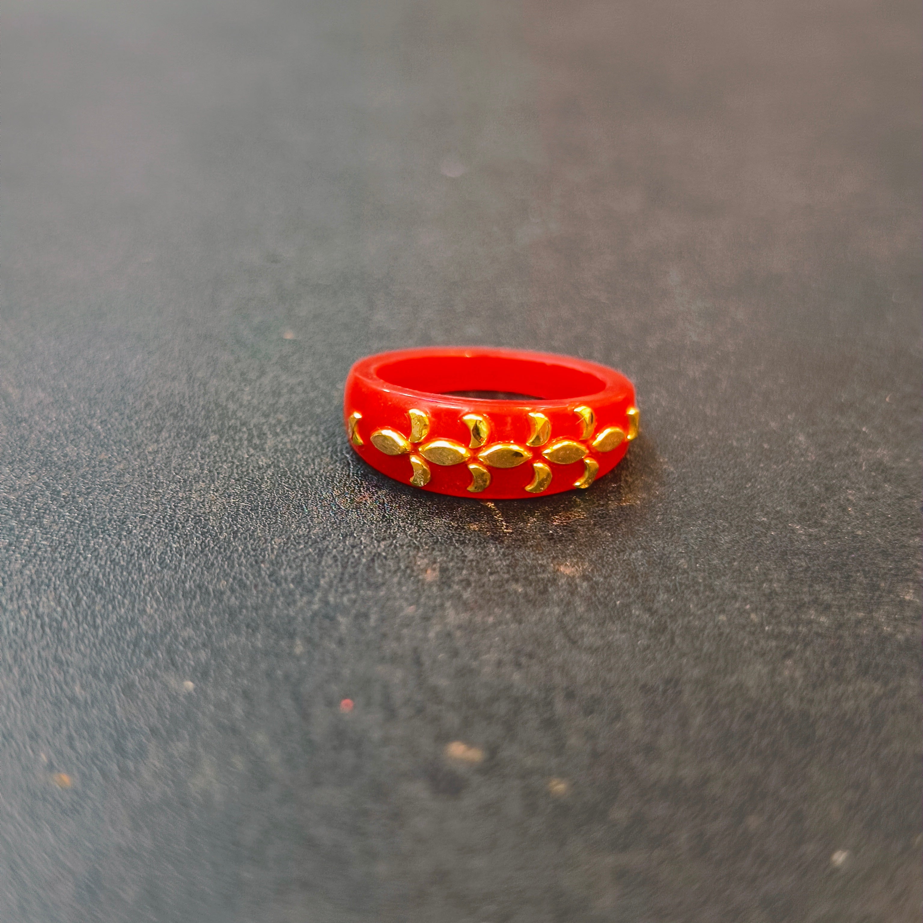 (GPR18) PREMIUM MBBS HALLMARK 18KT GOLD POLA RING 1 PIECE FOR GIFT PURPOSE APPROX WGT: 0.150 GM (GET ANY DESIGN AS PER STOCK GOLD RING)