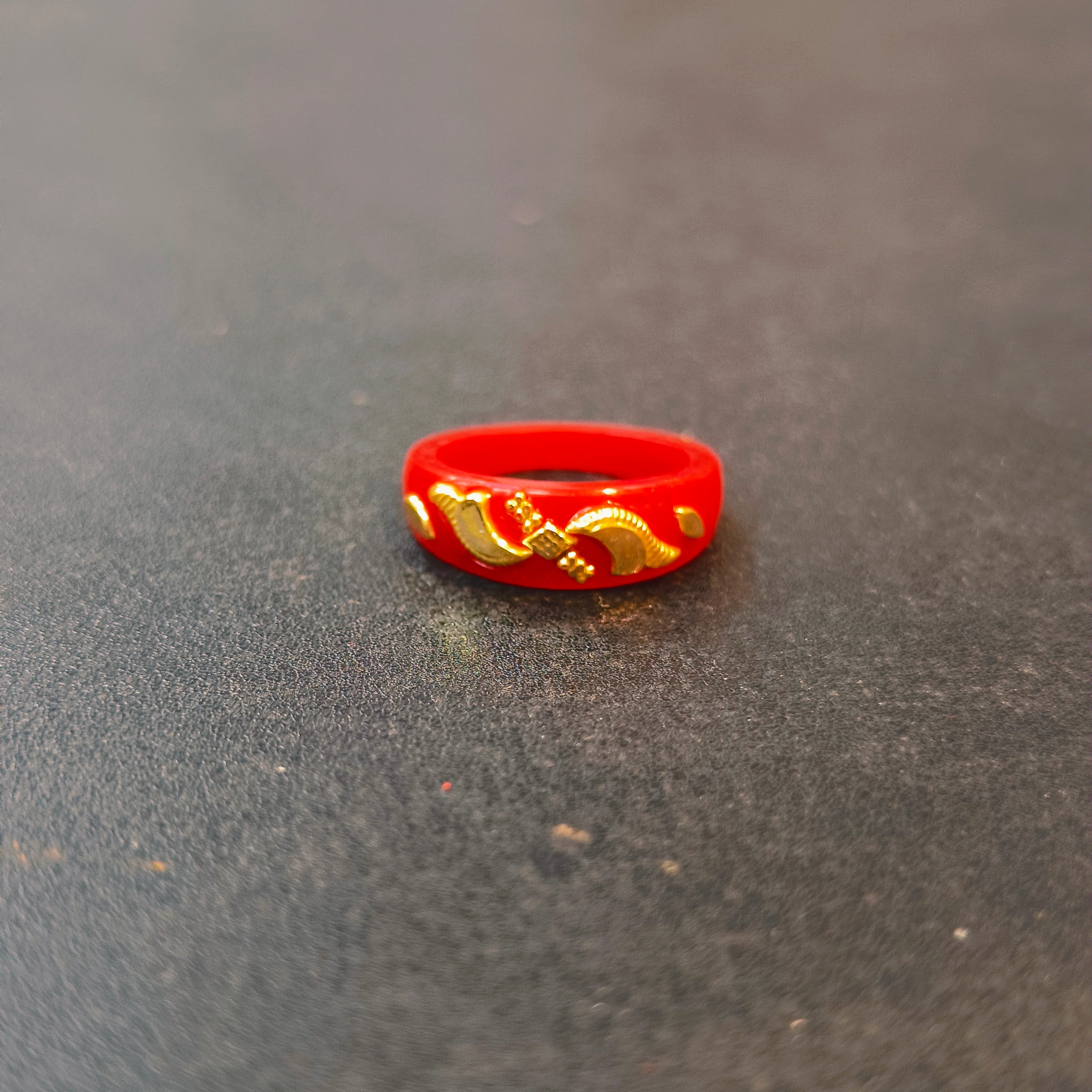 (GPR18) PREMIUM MBBS HALLMARK 18KT GOLD POLA RING 1 PIECE FOR GIFT PURPOSE APPROX WGT: 0.150 GM (GET ANY DESIGN AS PER STOCK GOLD RING)