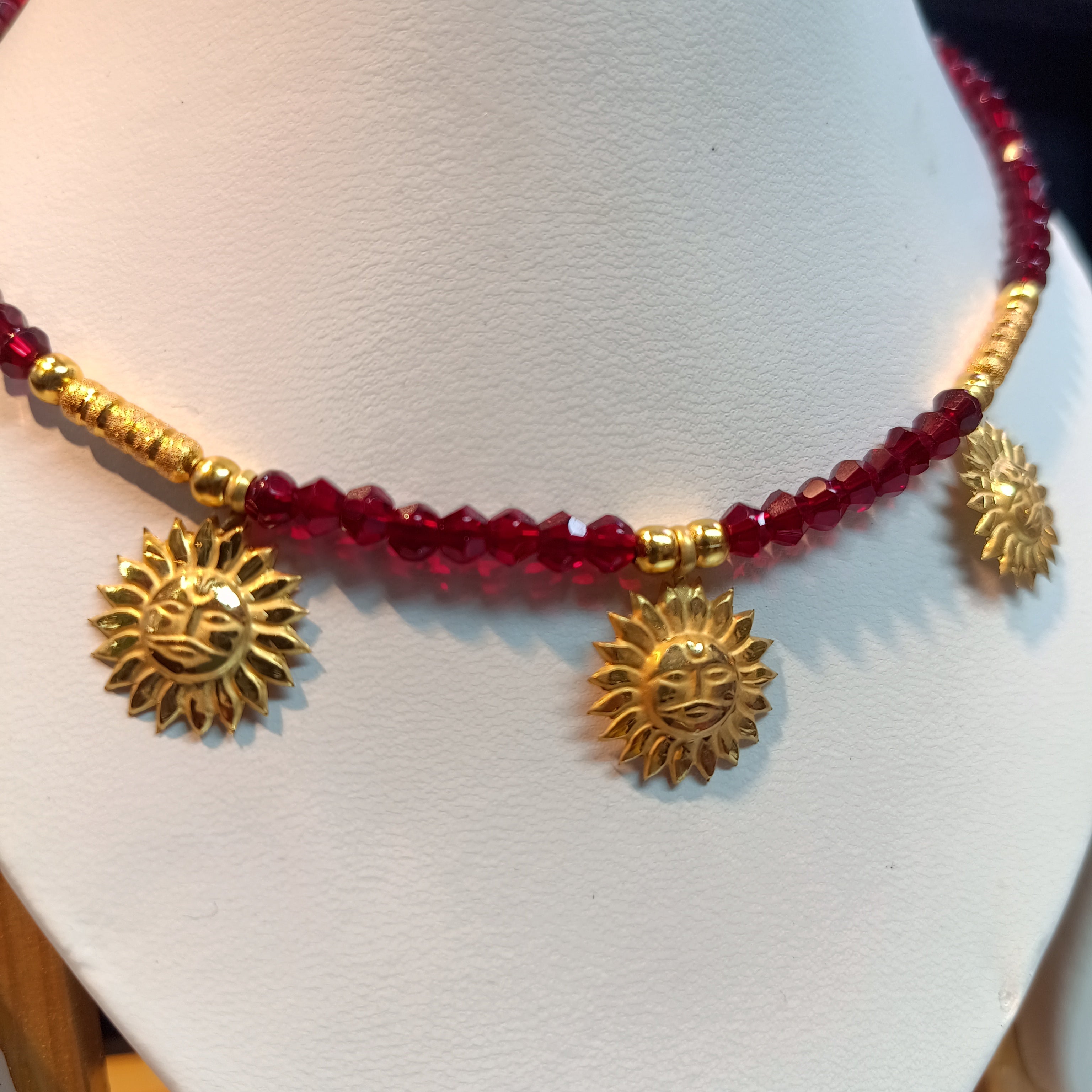 (RP) WGT: 0.760 GM APPROX KDM GOLD SELIHAR BIG SUN DESIGN 1 PIECE WITH ADJUSTABLE TASSEL (50 TONCH) FOR GIFT PURPOSE.
