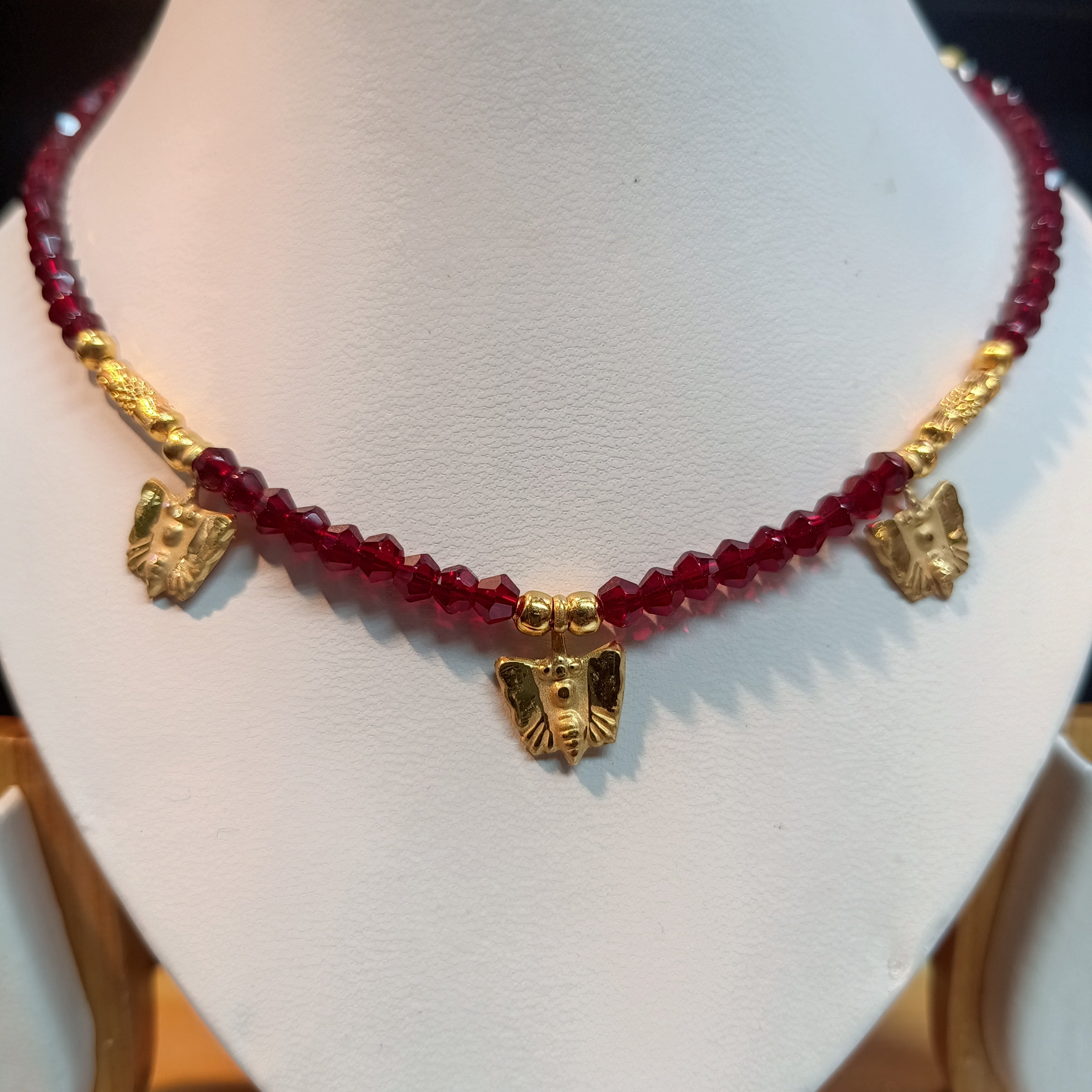 (RP) WGT: 0.450 GM APPROX KDM GOLD SELIHAR BUTTERFLY (M) DESIGN 1 PIECE WITH ADJUSTABLE TASSEL (50 TONCH) FOR GIFT PURPOSE.