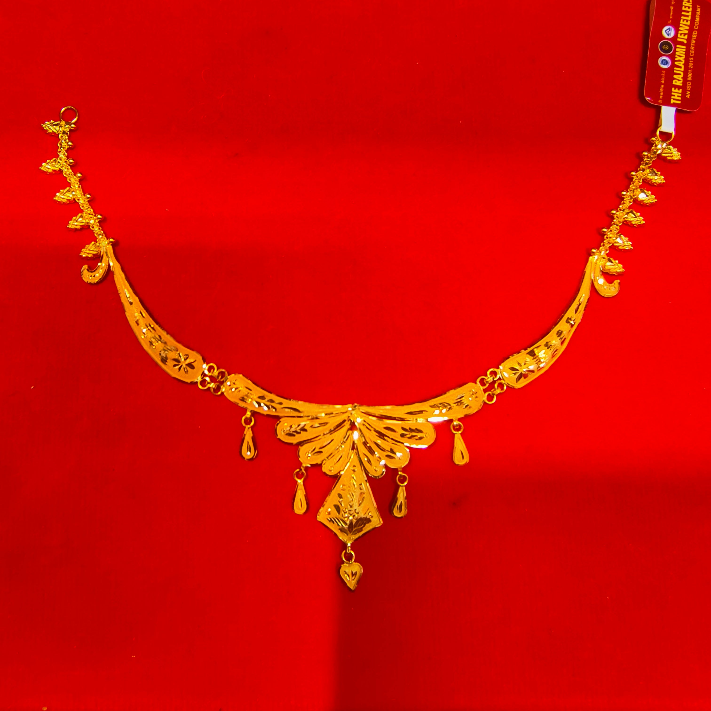 RP WGT: 4.360 GM APPROX BENGALI DESIGN HUID HALLMARK 22KT GOLD NECKLACE 1 PIECE WITH TASSEL.