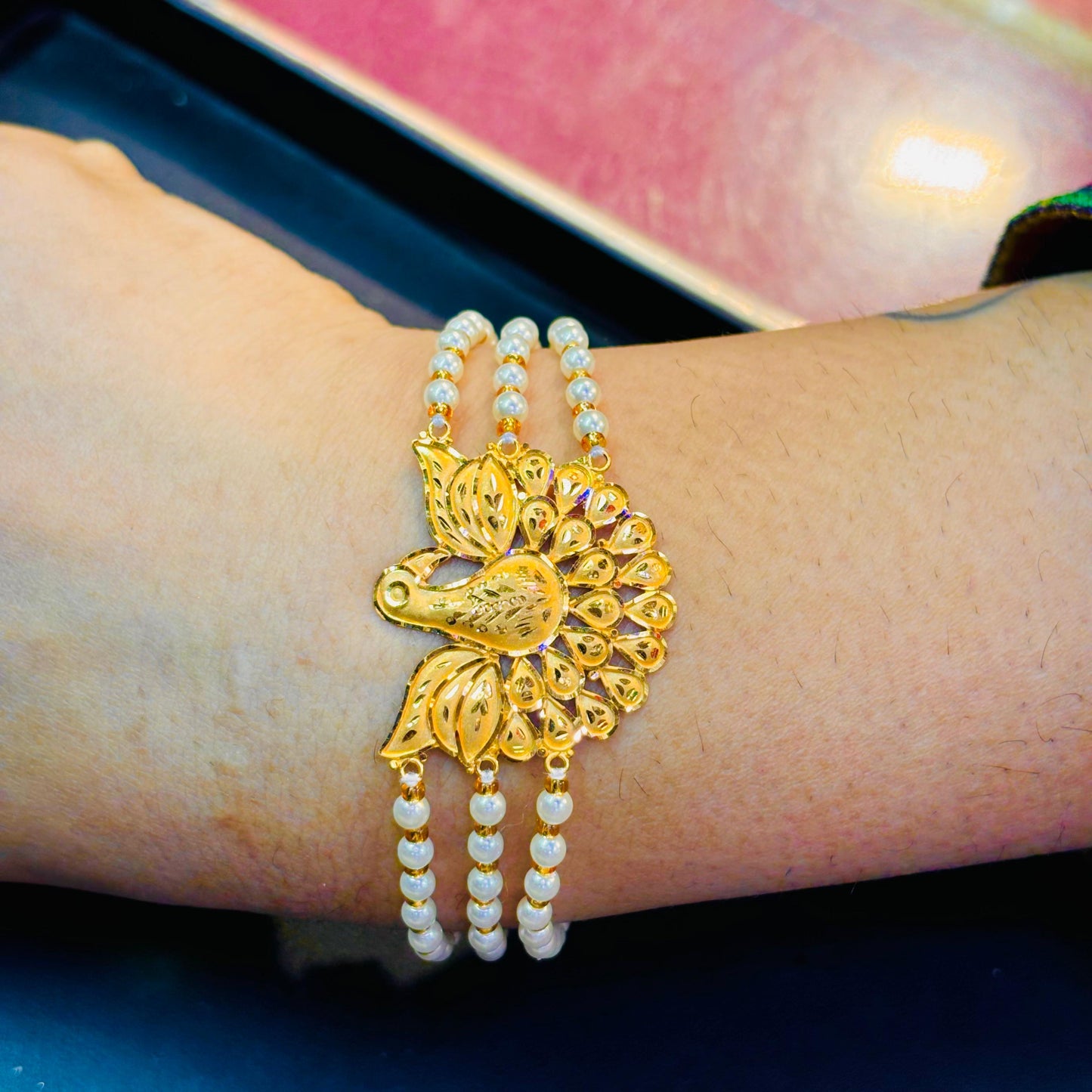 (MTO) WGT: 2.400 - 2.500 GM APPROX (PEACOCK DESIGN) HALLMARK 22KT GOLD MANTASHA (MOTI) 1 PIECE ADJUSTABLE SIZE- TRJ