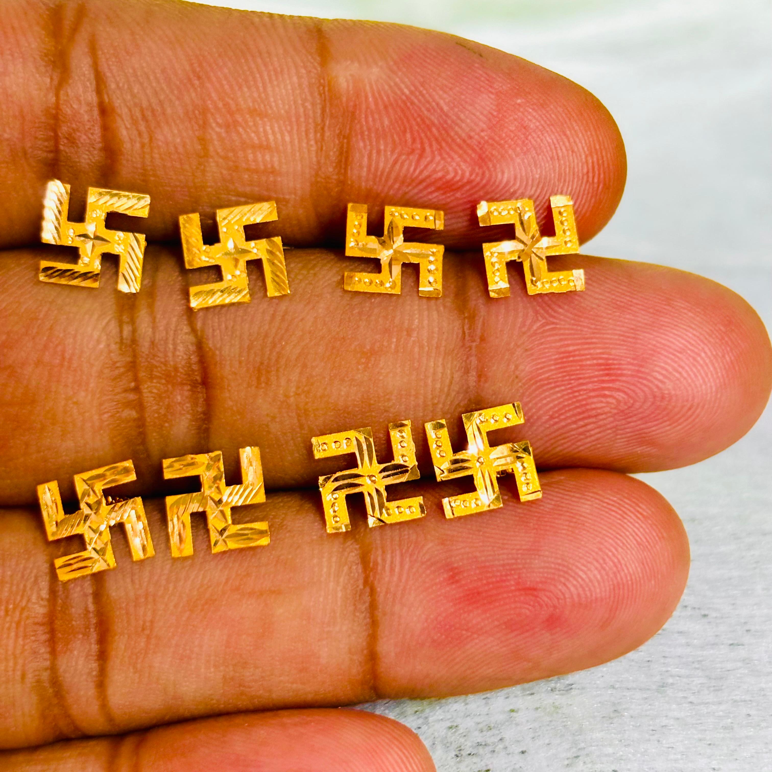 (MTO1200) NP APPROX WGT: 0.900 GM HALLMARK 18KT GOLD SUIDHAGA SWASTIK DESIGN 1 PAIR (REGULAR USE) BY RAJLAXMI.