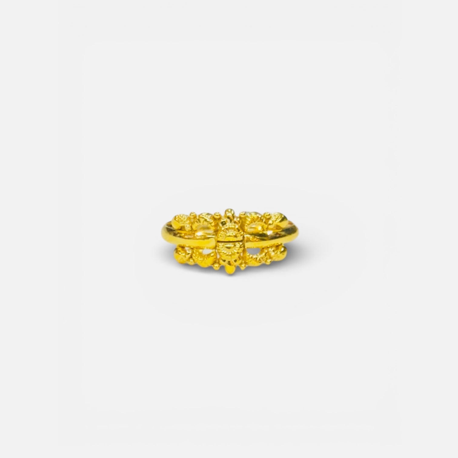 RAJKOT LADIES RING- WGT: 0.570 - 0.610GM APPROX BIS CERTIFIED HUID HALLMARK 9KT GOLD FINGER RING FOR WOMEN 1 PIECE FOR WOMEN (LIGHT WEIGHT - NOT FOR REGULAR USE).GET ANY DESIGN AS PER SIZE.