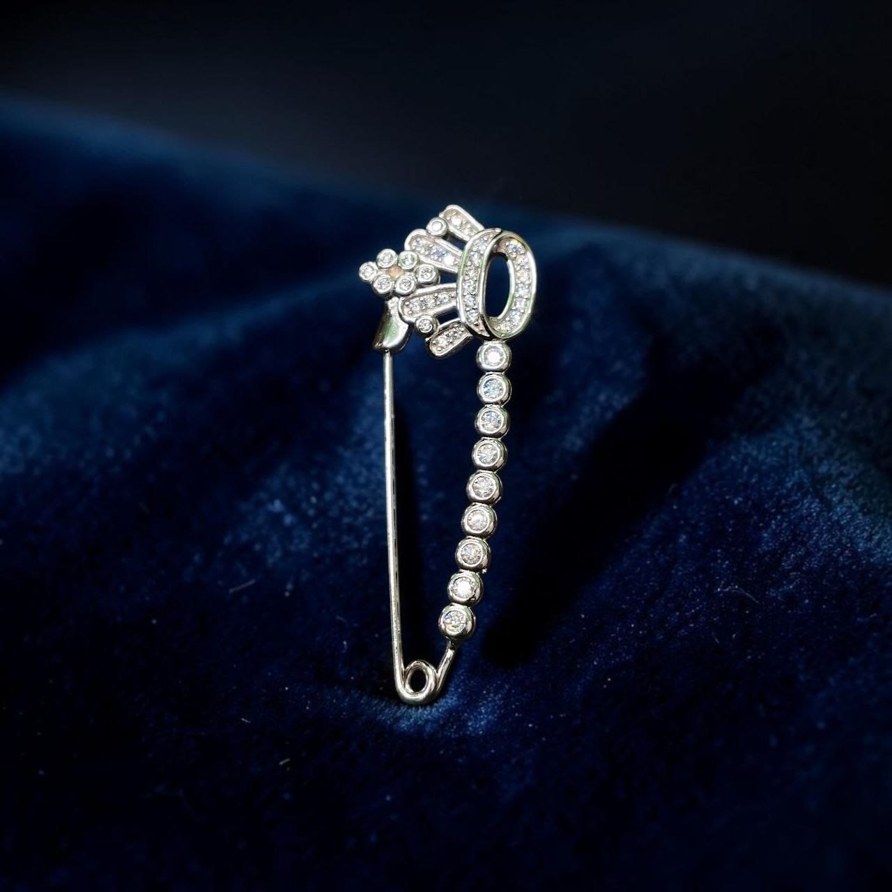 SILVER BROOCH- CERTIFIED BIS HALLMARK 925 SILVER BROOCH CEPTIPIN FOR SAREE 1 PIECE STUDDED WITH AMERICAN DIAMOND- (SOLD ON MRP) NON EXCHANGEABLE ITEM.