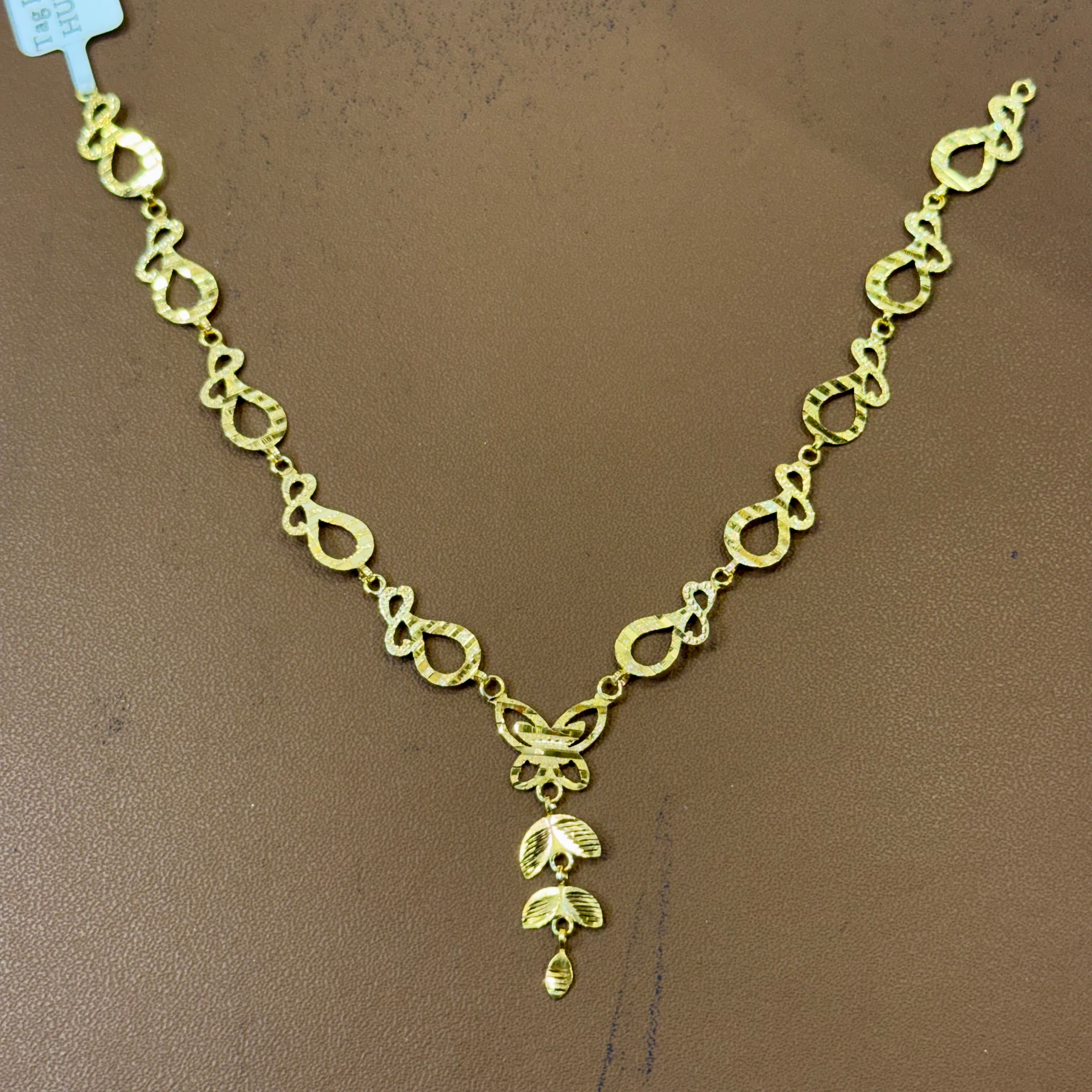 GCN -(WGT: 2.390 GM APPROX) BIS CERTIFIED HUID HALLMARK 375 9KT GOLD NECKLACE 1 PIECE FOR WOMEN.