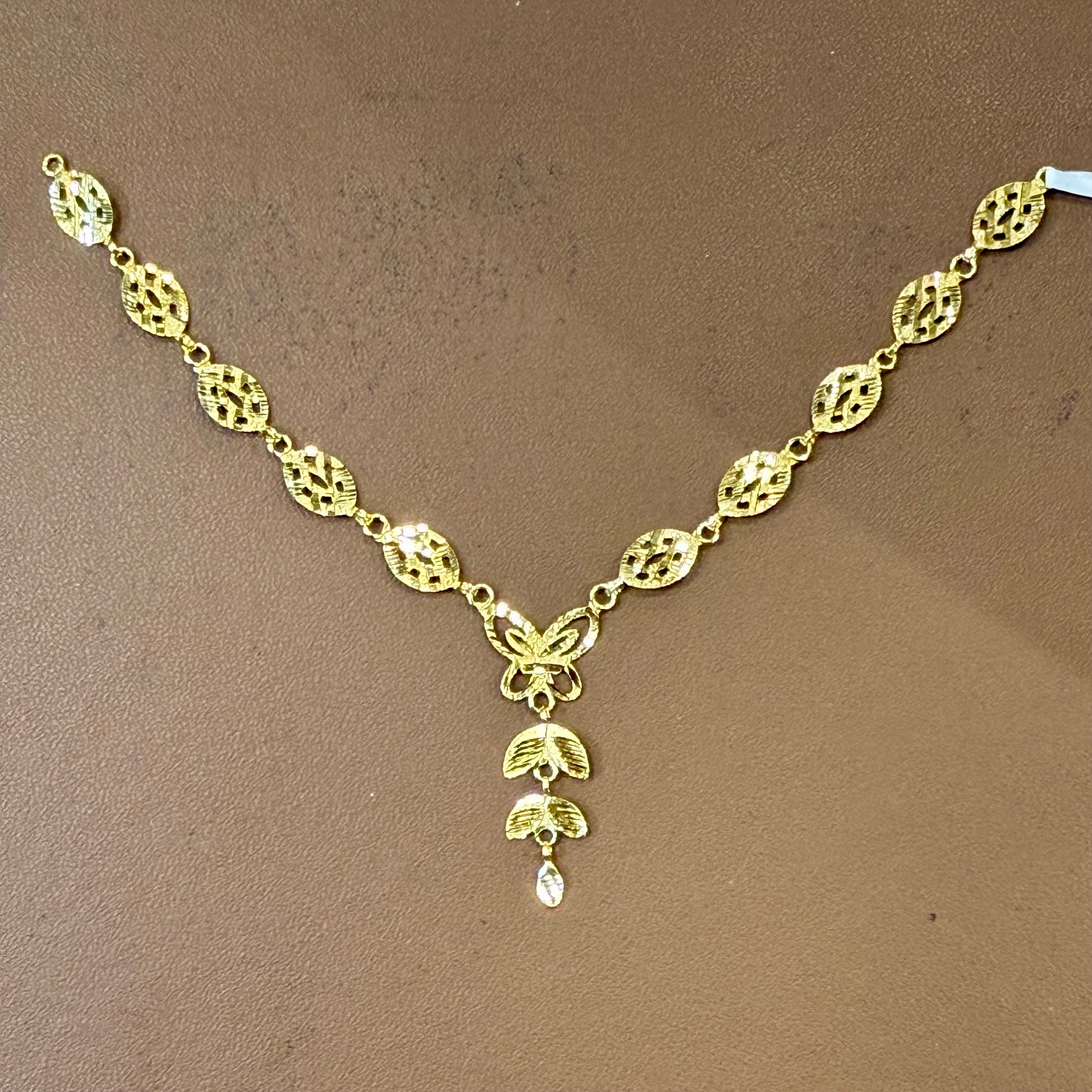 GCN -(WGT: 1.930 GM APPROX) BIS CERTIFIED HUID HALLMARK 375 9KT GOLD NECKLACE 1 PIECE FOR WOMEN.
