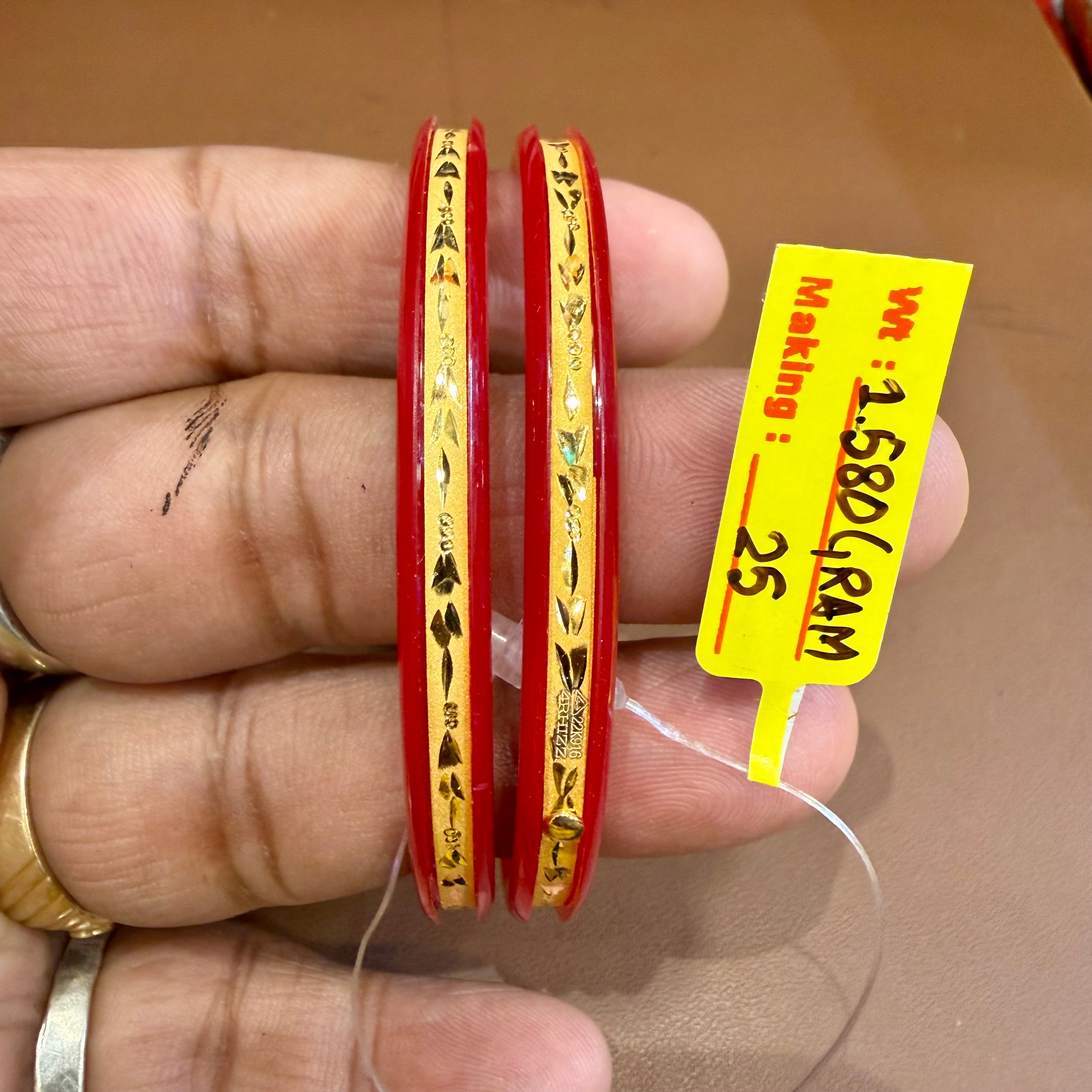 GPB- (SIZE-25) WGT: 1.580 GM APPROX BIS CERTIFIED HUID HALLMARK 916 22KT GOLD POLA BADHANO 1 PAIR FOR WOMEN.