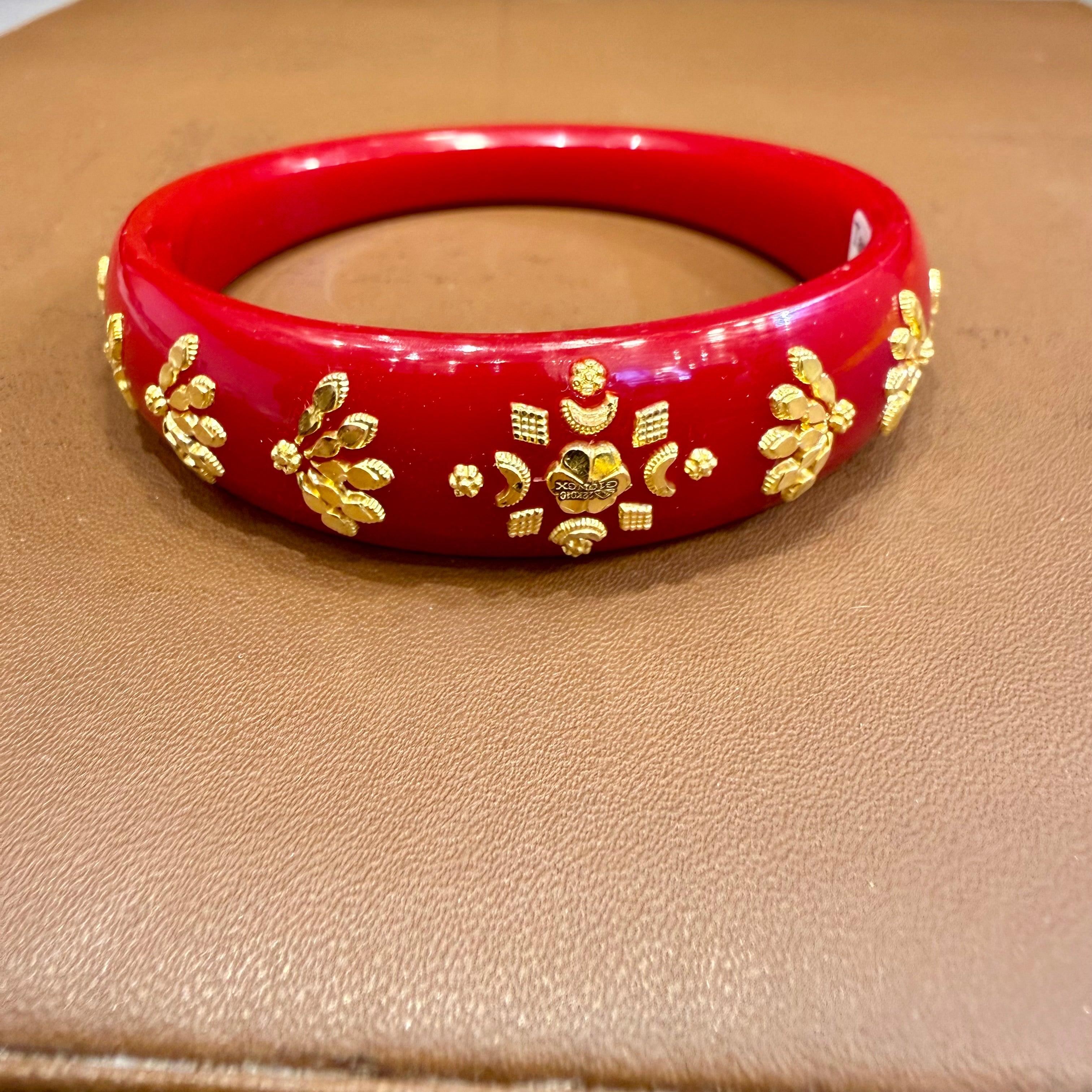 GPB- (SIZE-26) WGT: 0.840 GM APPROX BIS CERTIFIED HUID HALLMARK 916 22KT GOLD BRACELET POLA BADHANO 1 PIECE FOR WOMEN.