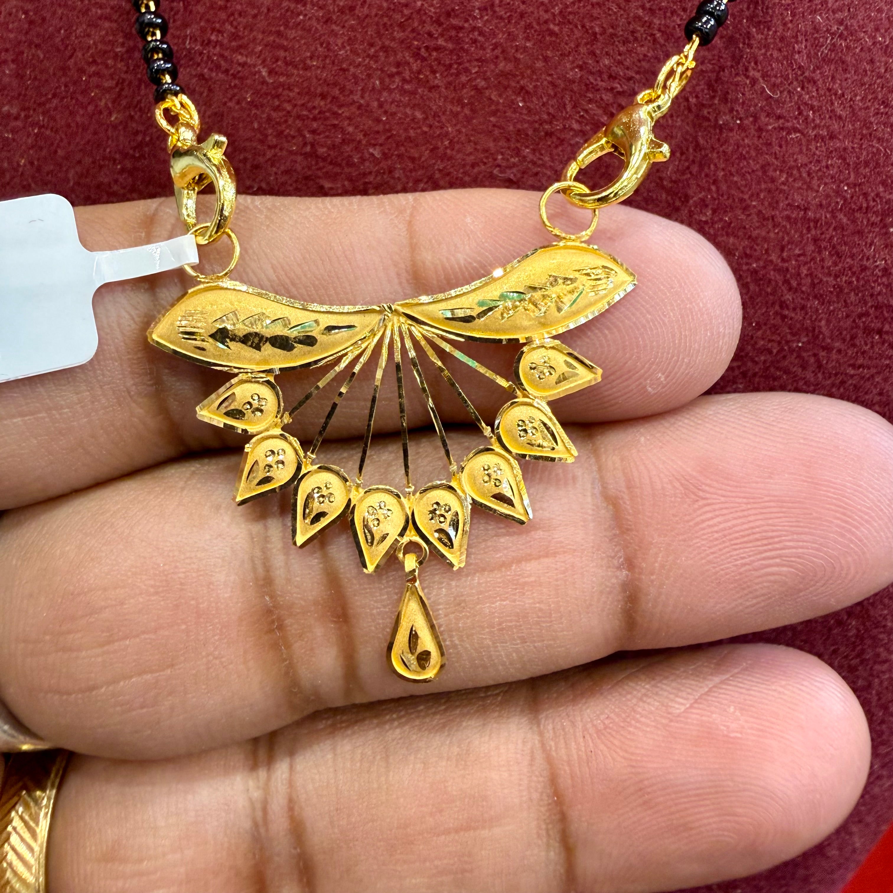 GOLD PENDANT- WGT: 1.110 GM APPROX BIS CERTIFIED HUID HALLMARK 916 22KT GOLD PENDANT MANGALSUTRA 1 PIECE WITH TASSEL FOR WOMEN.