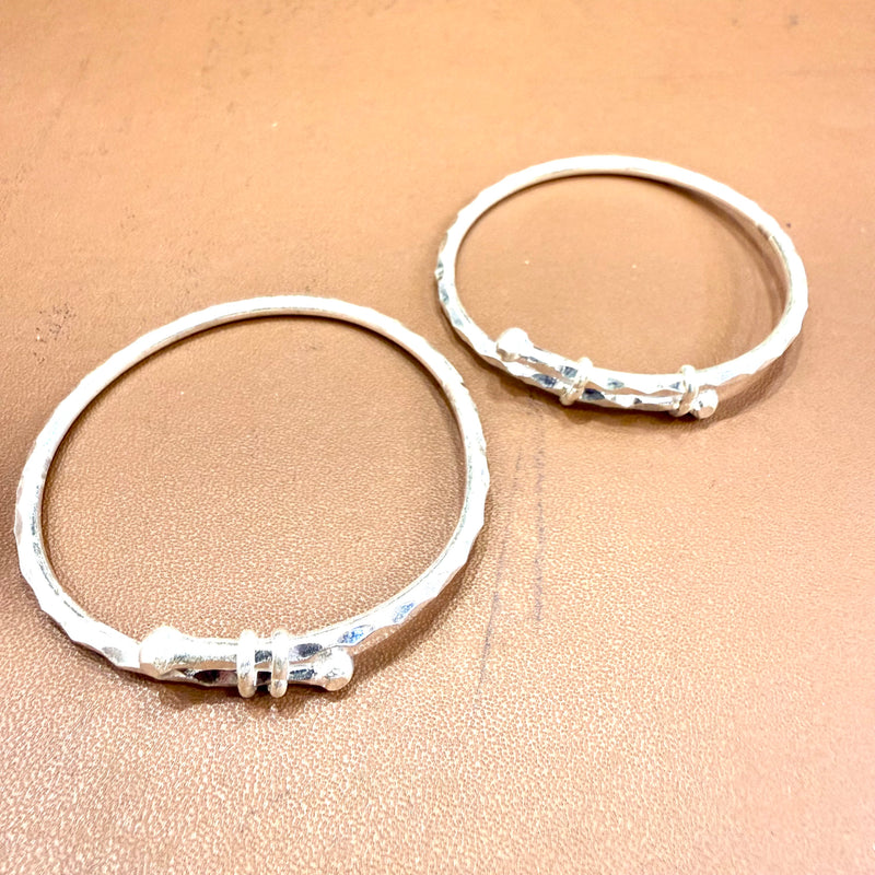 BABY JEWELLERY- (WGT: 35.290  GM APPROX) 625 SILVER BABY BANGLE SOLID DESIGN FOR BABY 1 PAIR WITH ADJUSTABLE SIZE FROM NEW BORN TO 5 YEARS - SPECIAL FOR GIFTING IN SPECIAL OCCASSION.