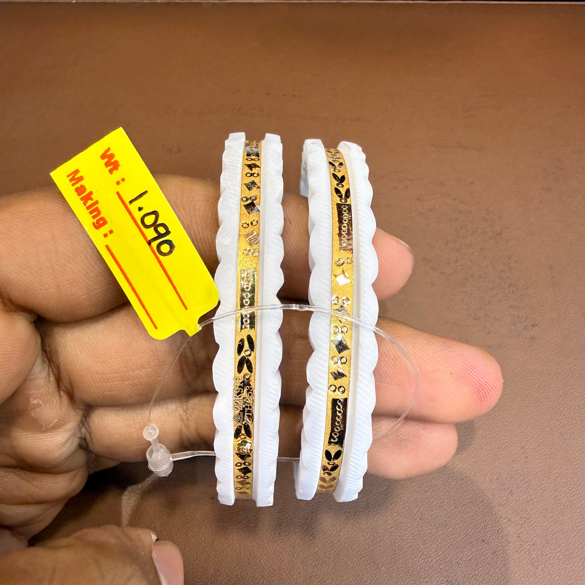 SAKHA BADHANO- (SIZE:24) WGT: 1.090 GM APPROX HUID HALLMARK 22KT GOLD ...