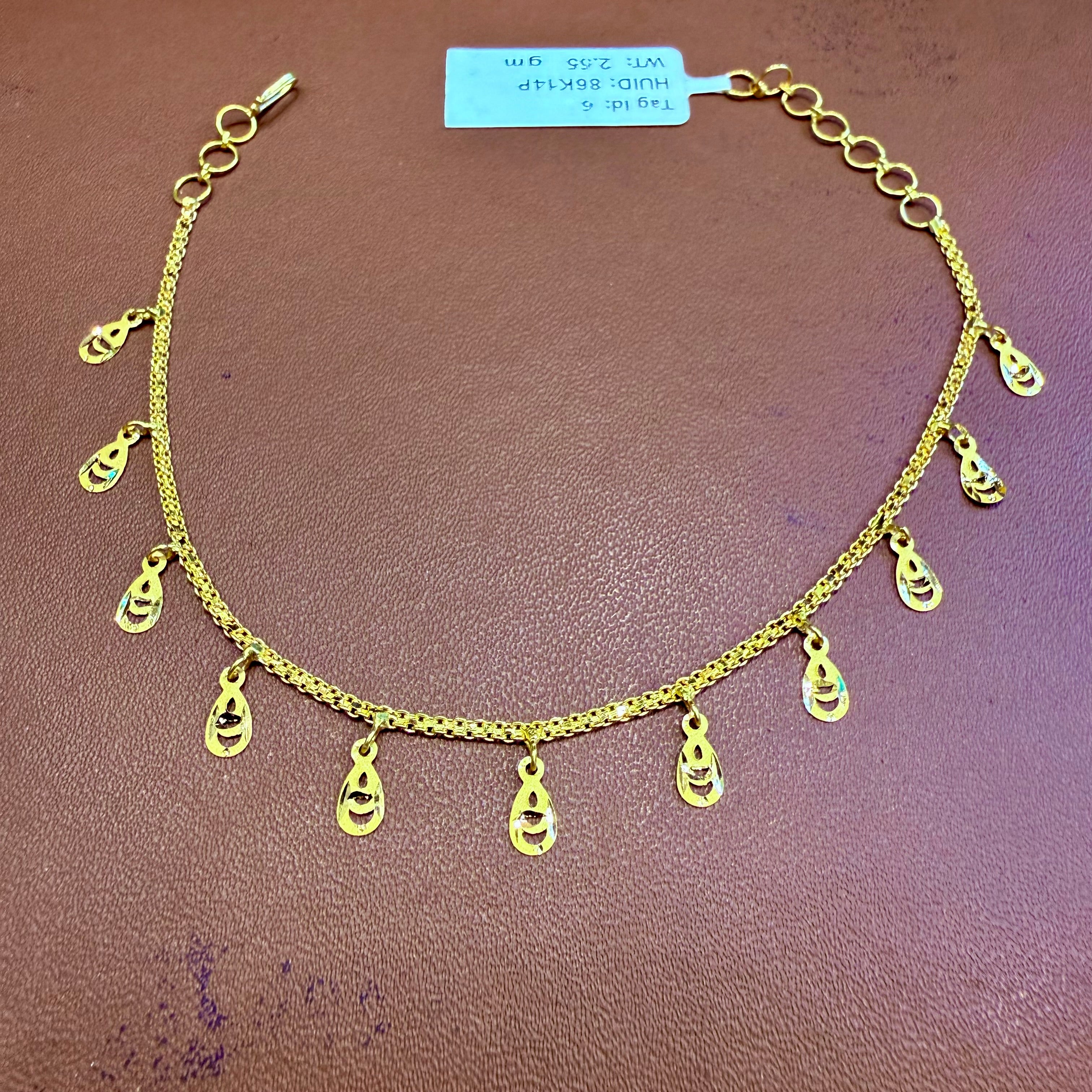 GOLD WRISTLET-  8 INCH (WGT: 2.550 GM APPROX) BIS CERTIFIED HUID HALLMARK 916 22KT GOLD WRISTLET 1 PIECE FOR WOMEN (ADJUSTABLE HOOP).