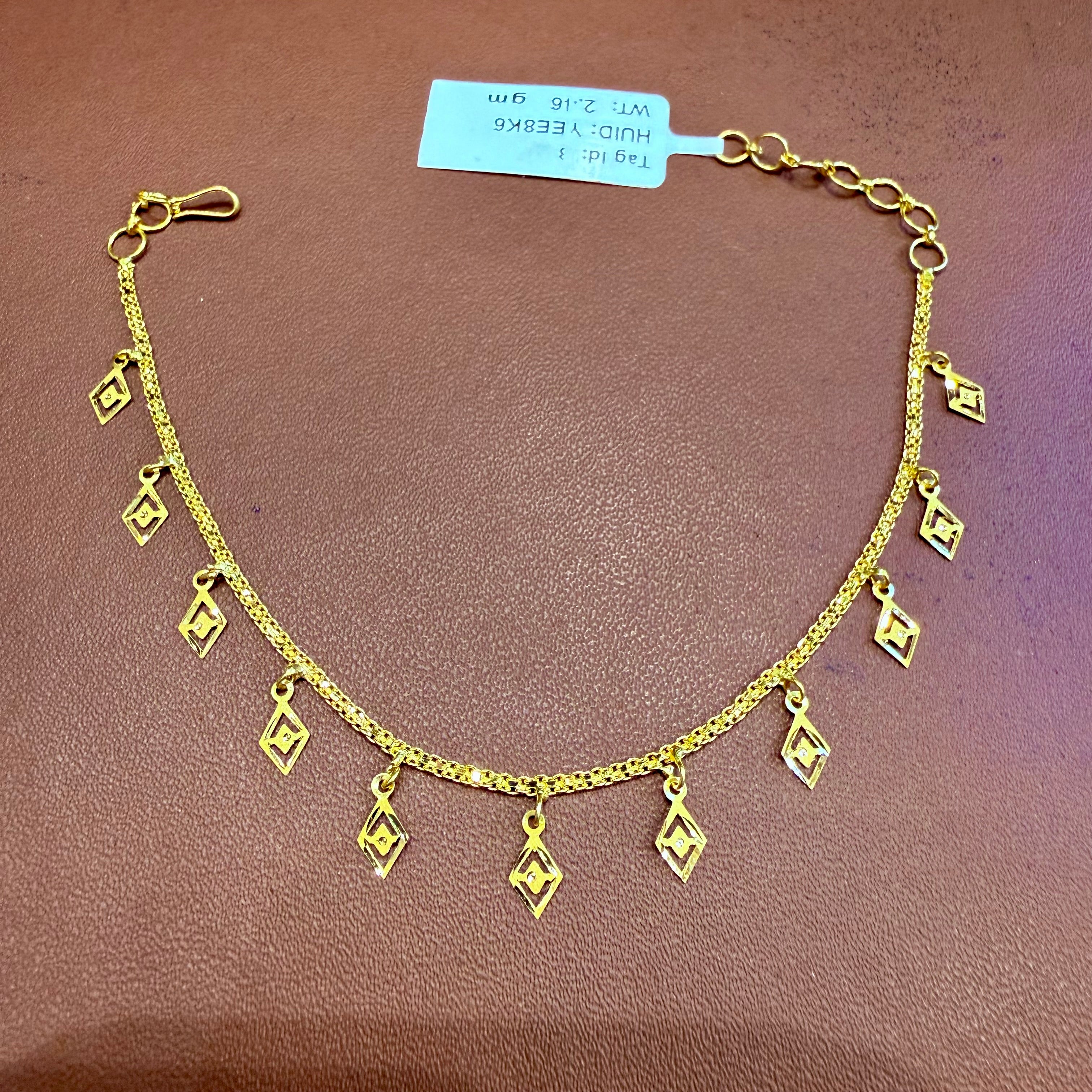 GOLD WRISTLET-  7.5 INCH (WGT: 2.460 GM APPROX) BIS CERTIFIED HUID HALLMARK 916 22KT GOLD WRISTLET 1 PIECE FOR WOMEN (ADJUSTABLE HOOP).