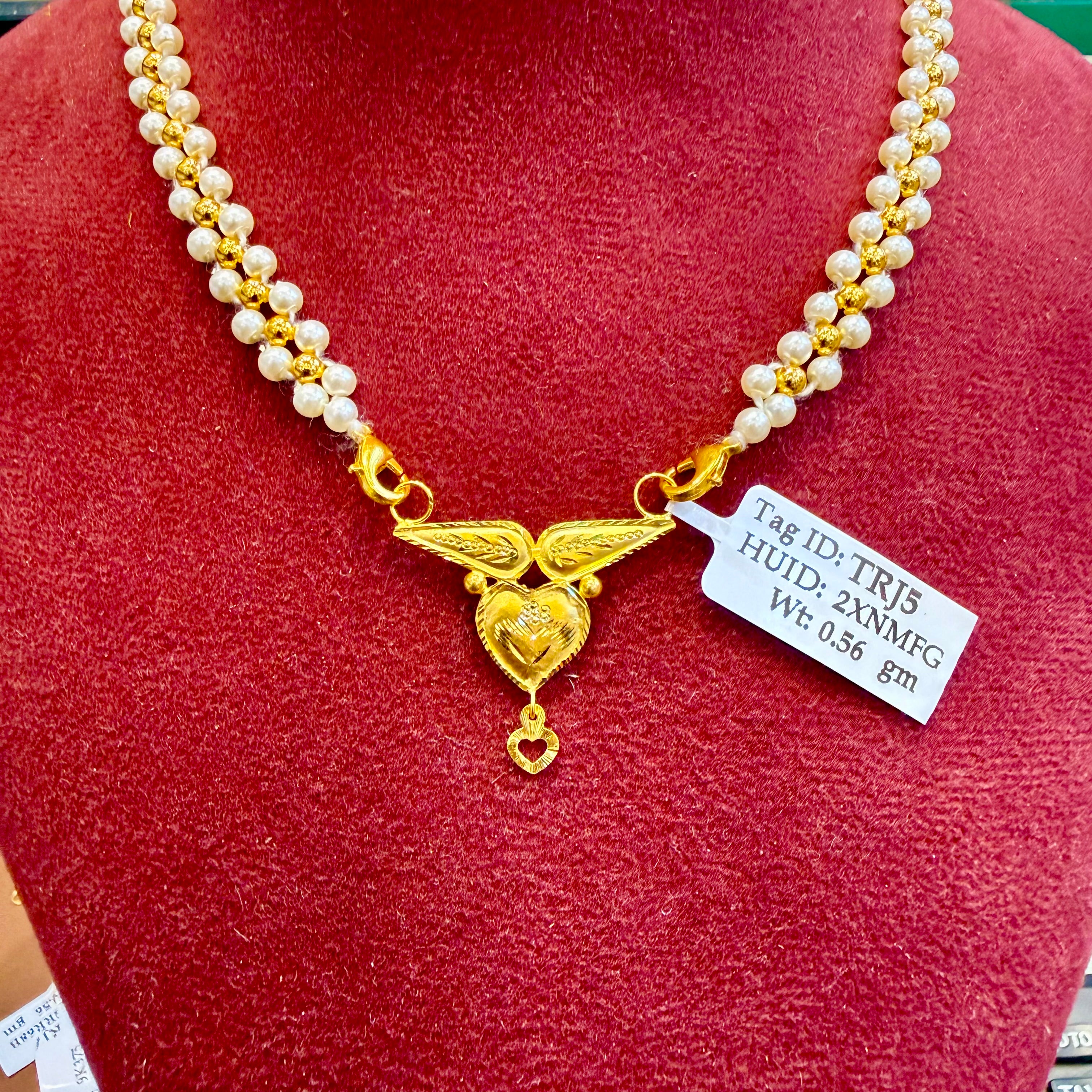 GOLD PENDANT- (WGT: 0.560 GM APPROX) BIS CERTIFIED HUID HALLMARK 375 9KT GOLD PENDANT FOR WOMEN 1 PIECE WITH FREE MANGALSUTRA & TASSEL.
