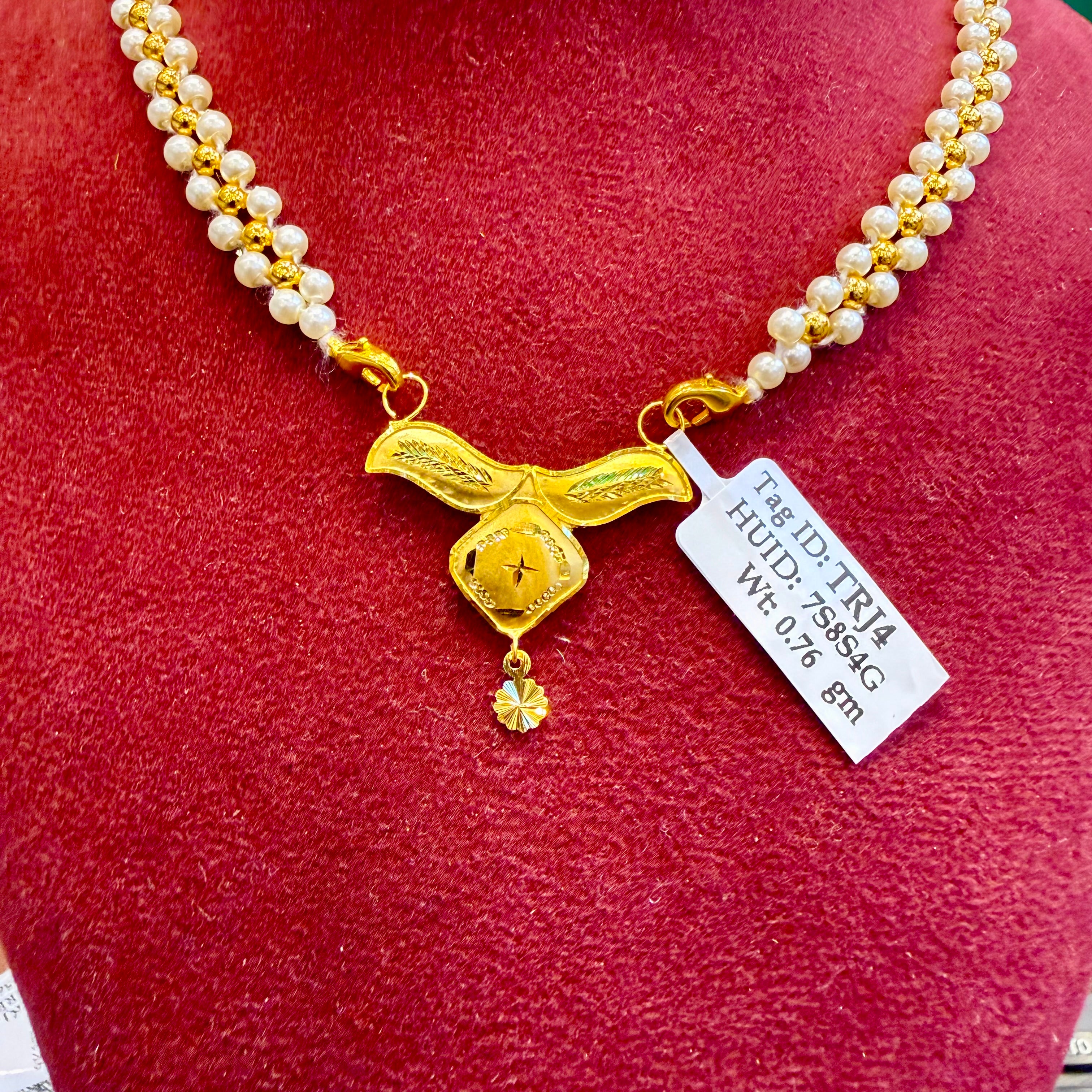 GOLD PENDANT- (WGT: 0.760 GM APPROX) BIS CERTIFIED HUID HALLMARK 375 9KT GOLD PENDANT FOR WOMEN 1 PIECE WITH FREE MANGALSUTRA & TASSEL.