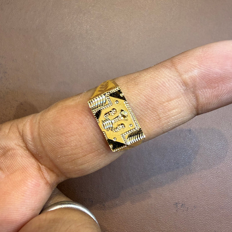 GENTS RING- SIZE:23 (WGT: 2.100 GM APPROX) BIS CERTIFIED HUID HALLMARK 916 22KT GOLD GENTS FINGER RING FOR MEN 1 PIECE.(5P33GG)