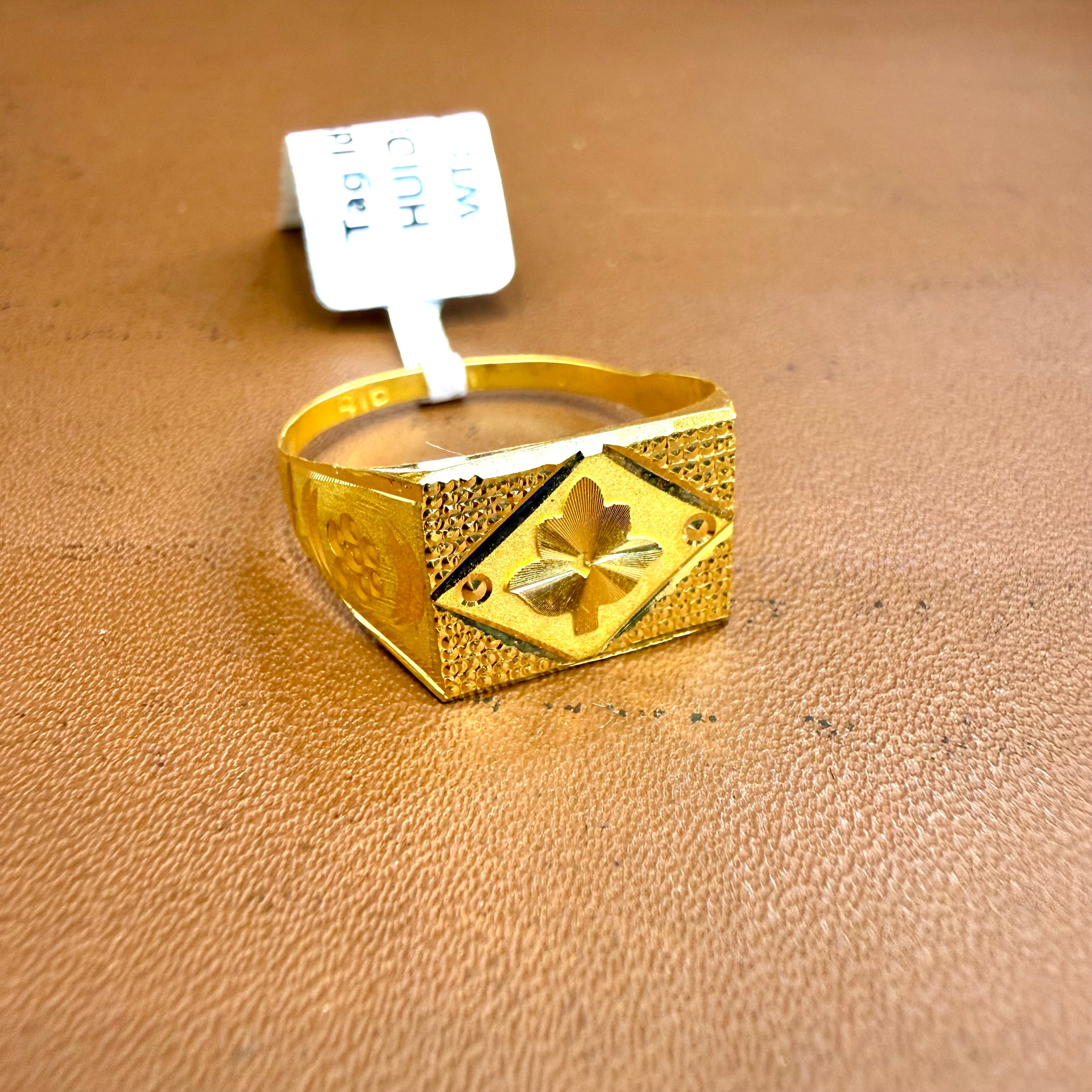 GENTS RING- SIZE:21 (WGT: 1.990 GM APPROX) BIS CERTIFIED HUID HALLMARK 916 22KT GOLD GENTS FINGER RING FOR MEN 1 PIECE.
