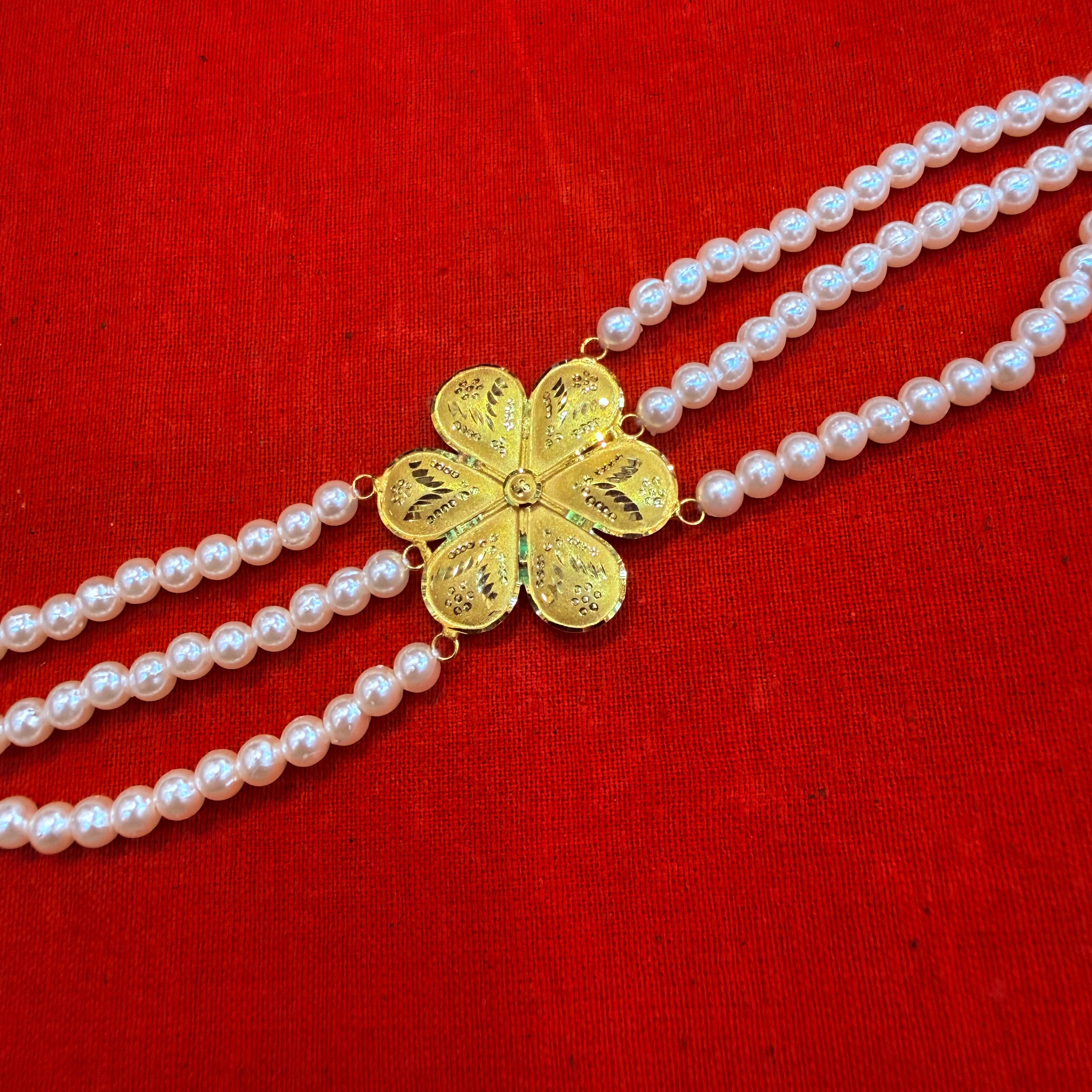 GOLD MANTASHA- (WGT: 1.070 GM APPROX) BIS CERTIFIED HUID HALLMARK 375 9KT GOLD MOTI MANTASHA WITH PEARL CHAIN FOR WOMEN.