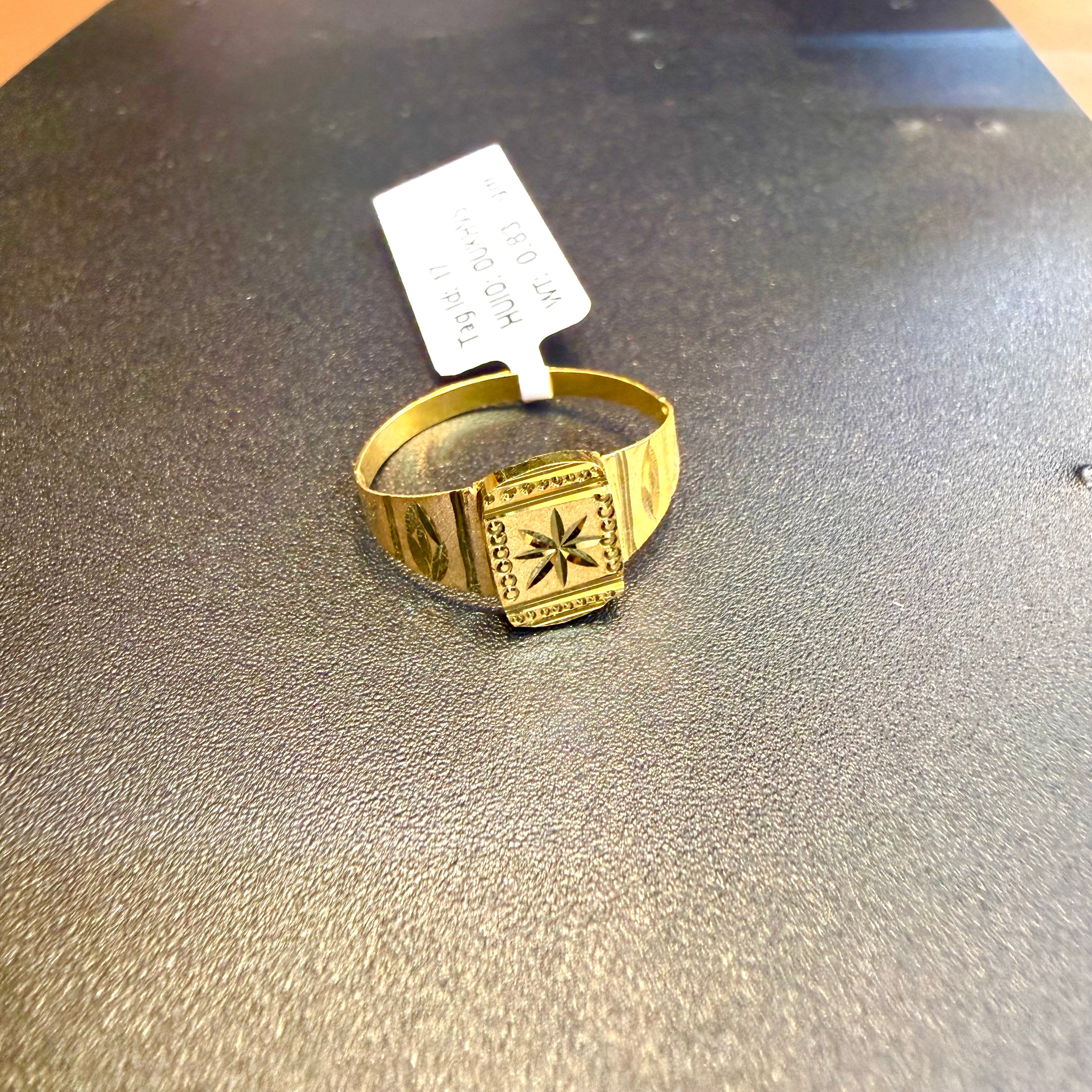 GENTS RING- TRJ (SIZE:19) WGT: 0.830 GM APPROX BIS CERTIFIED HUID HALLMARK 375 9KT GOLD FINGER RING FOR MEN 1 PIECE.