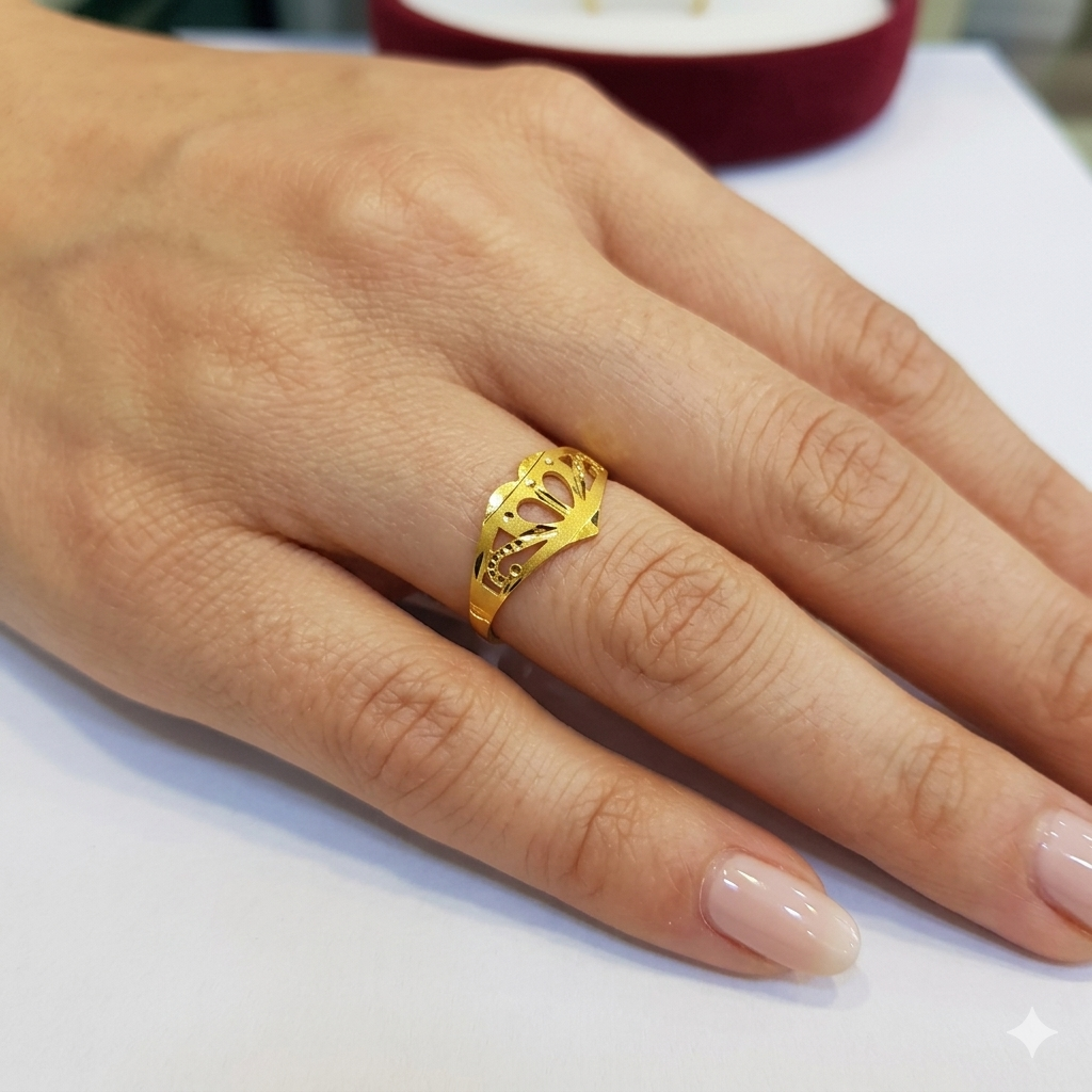 LADIES RING- (SIZE: 16) WGT: 0.560 GM APPROX BIS CERTIFIED HUID HALLMARK 375 9KT GOLD FINGER RING FOR WOMEN 1 PIECE FOR REGULAR USE.