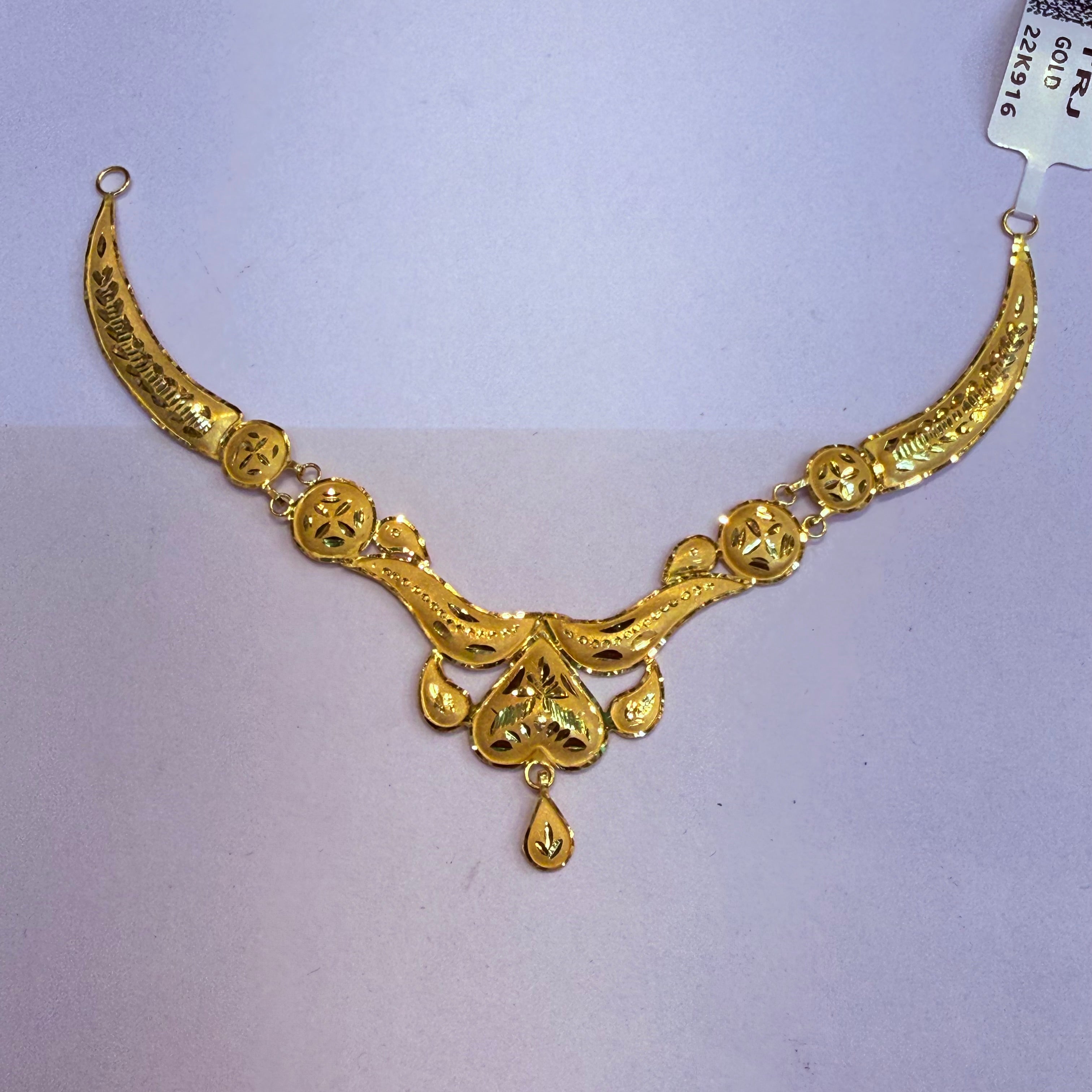 GOLD NECKLACE- (WGT: 2.720 GM APPROX) BIS CERTIFIED HUID HALLMARK 916 22KT GOLD NECKLACE 1 PIECE WITH FREE ADJUSTABLE TASSEL.