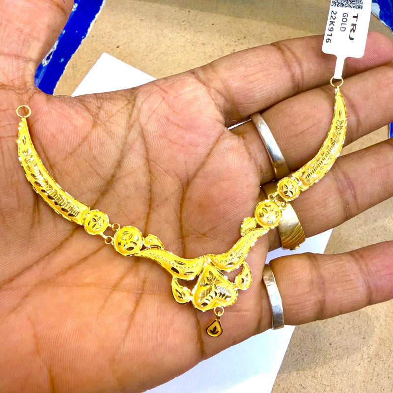 GOLD NECKLACE- (WGT: 2.720 GM APPROX) BIS CERTIFIED HUID HALLMARK 916 22KT GOLD NECKLACE 1 PIECE WITH FREE ADJUSTABLE TASSEL.(RQK574)