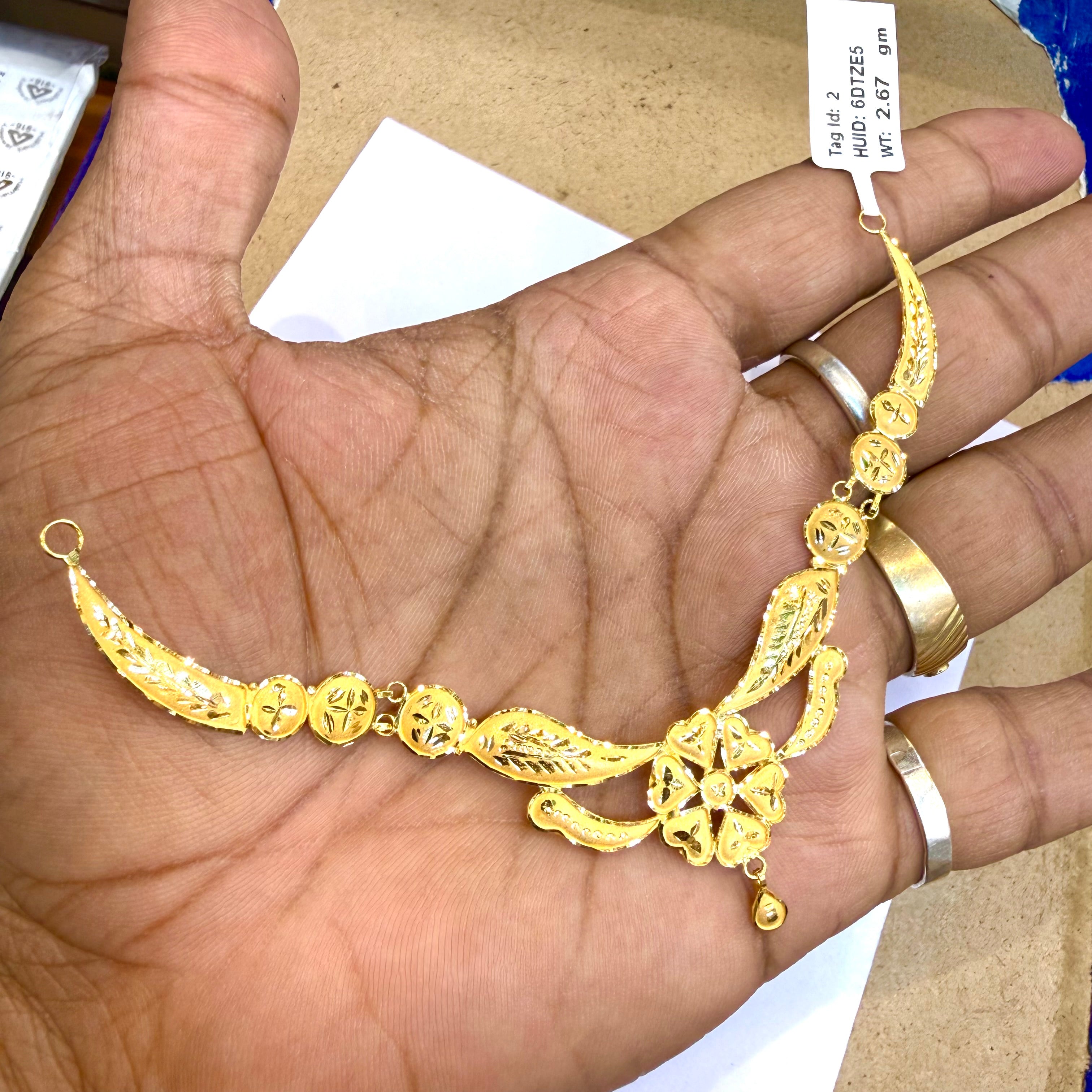 GOLD NECKLACE- (WGT: 2.670 GM APPROX) BIS CERTIFIED HUID HALLMARK 916 22KT GOLD NECKLACE 1 PIECE WITH FREE ADJUSTABLE TASSEL.