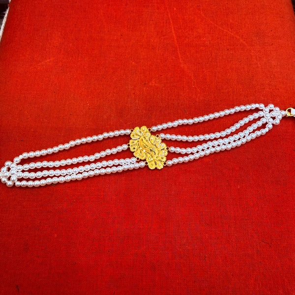 GOLD MANTASHA- RAJLAXMI WGT: 1.110 GM APPROX HUID HALLMARK 916 22KT GOLD MOTI MANTASHA WITH PEARL CHAIN FOR WOMEN. (HM1F23)