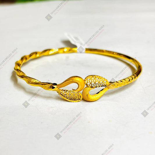 TRJ (MTO) DUPLEX AURA DESIGN HALLMARK 22KT GOLD COVER BRACELET 1 PIECE APPROX WGT: 3.300 GM FOR WOMEN - (BILL MANDATORY -EXCHANGE FOR LIFETIME IN STORE ONLY) BY RAJLAXMI.