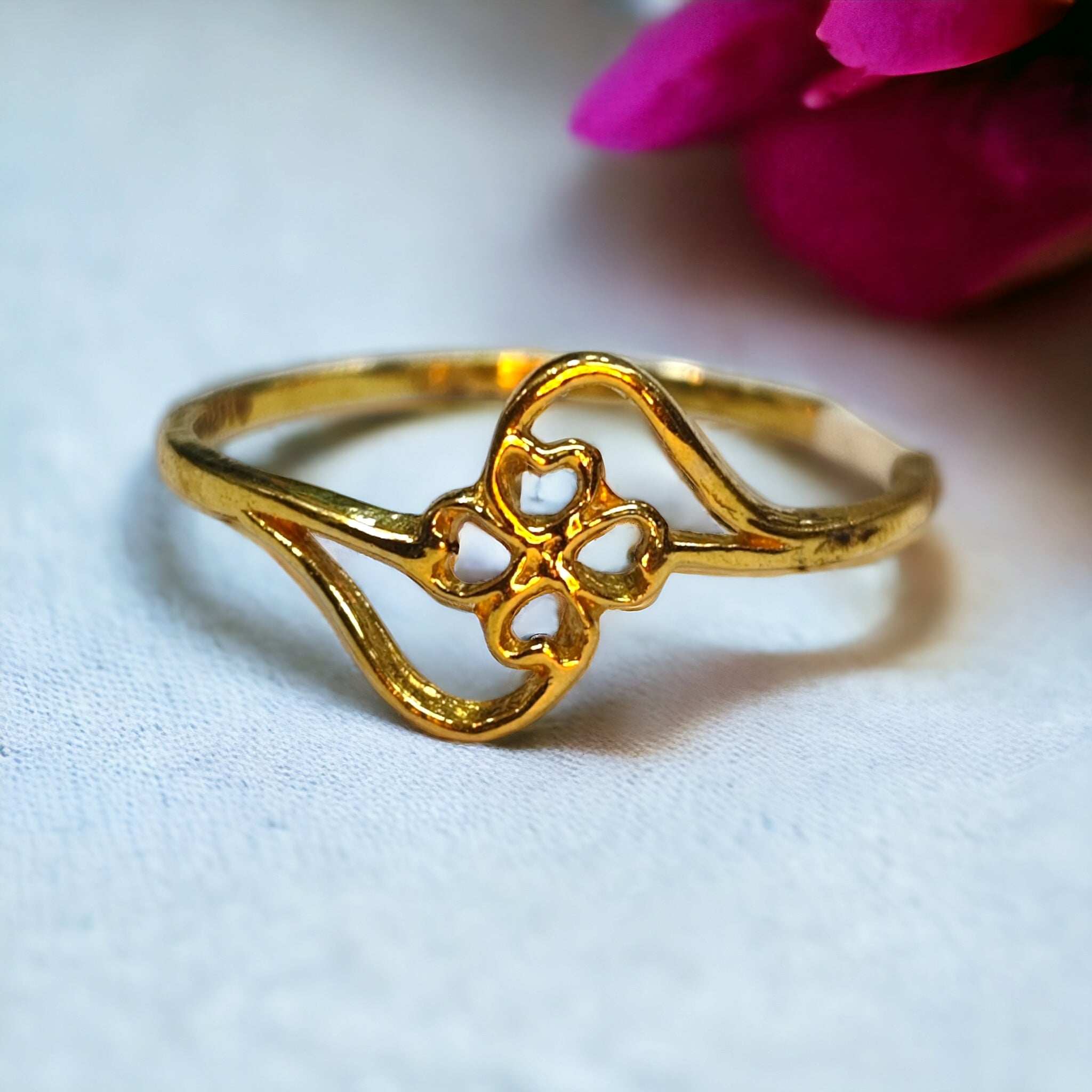(GLFR14) TRJ (SIZE: 14) WGT: 0.930 GM APPROX 14KT HALLMARK GOLD RING FOR WOMEN 1 PIECE.