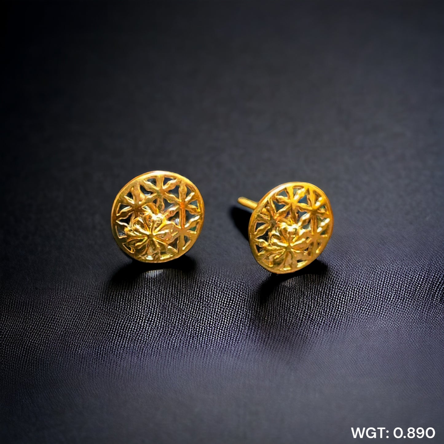 (GPT) TRJ WGT: 0.890 GM APPROX 14KT HUID HALLMARK GOLD EAR STUD 1 PAIR FOR REGULAR USE.