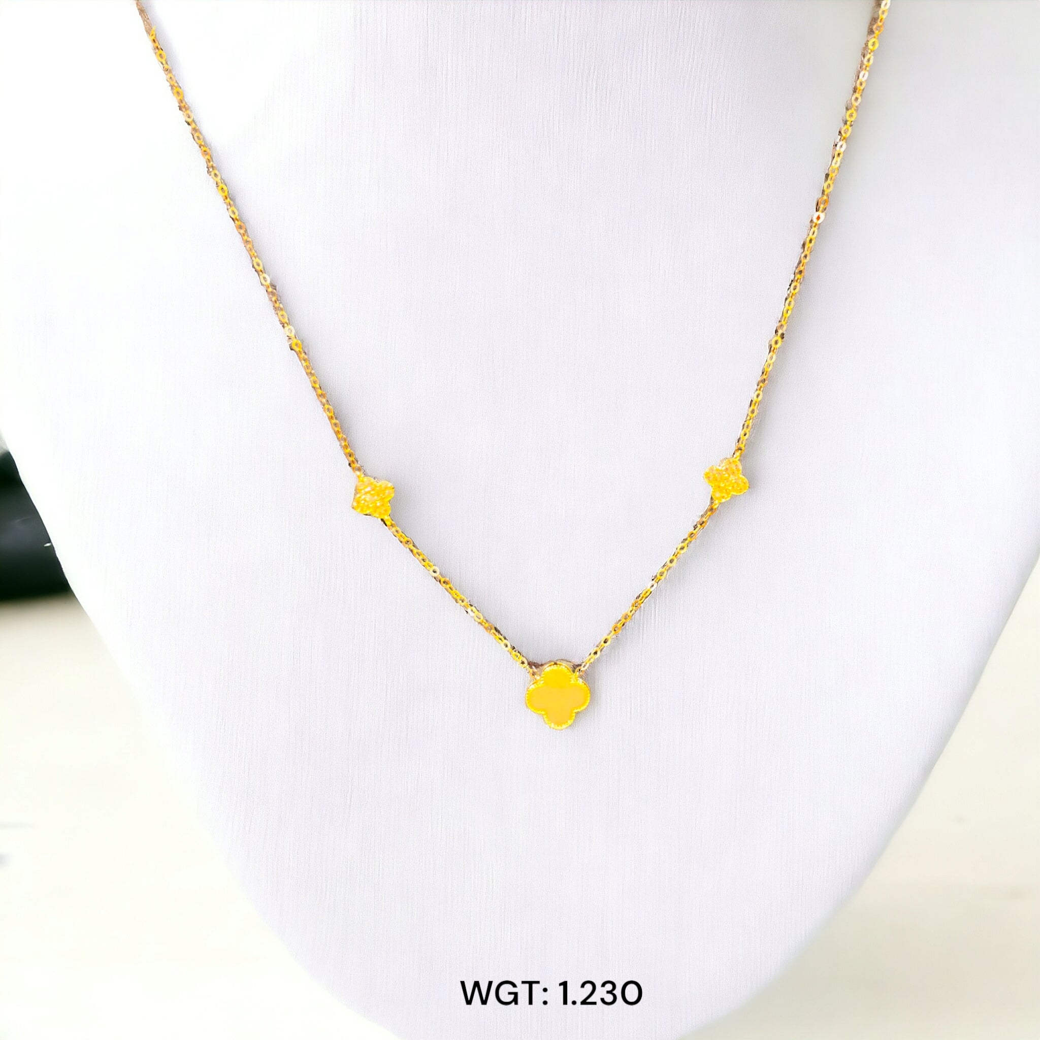VIRAL TOFU CHAIN (GCH) TRJ WGT: 1.230 GM APPROX HUID HALLMARK 18KT GOLD SELI CHAIN 1 PIECE 17 INCH (FOR SPECIAL GIFT ONLY)NOT FOR DAILY USE.(SOLD ON MRP)