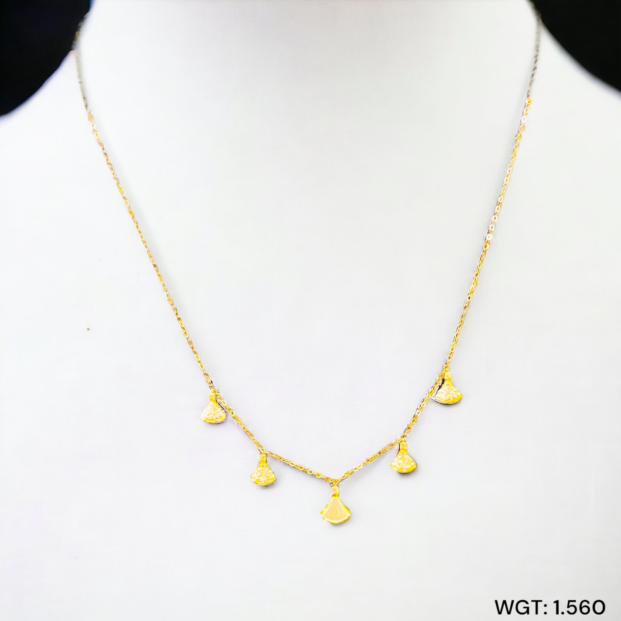 VIRAL TOFU CHAIN (GCH) TRJ WGT: 1.560 GM APPROX HUID HALLMARK 18KT GOLD SELI CHAIN 1 PIECE 17 INCH (FOR SPECIAL GIFT ONLY)NOT FOR DAILY USE.(SOLD ON MRP)