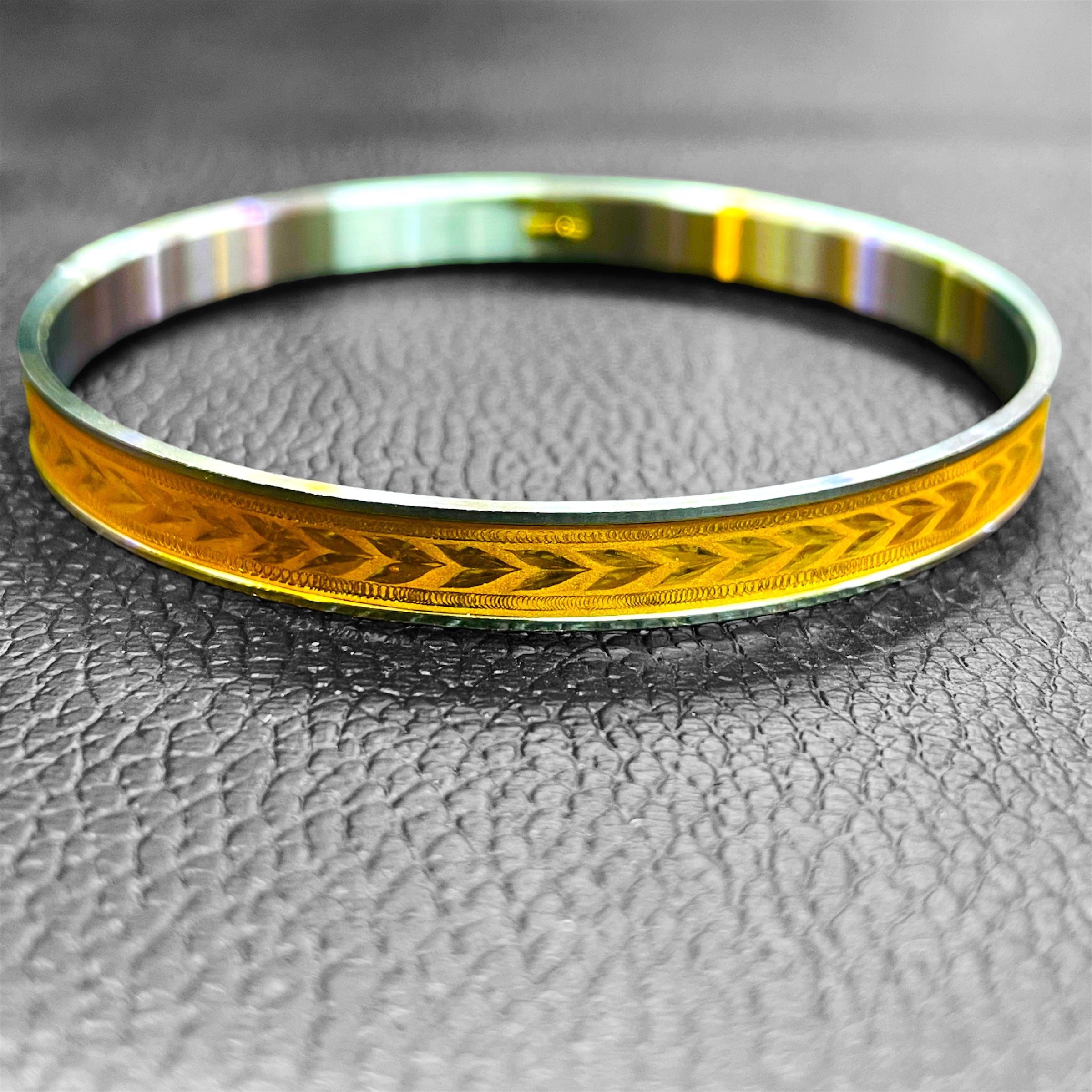 TRJ (MADE TO ORDER) DHANER SIS CHILA DESIGN HUID HALLMARK 22KT GOLD NOA BADHANO APPROX. WGT: 1.500 GM (FOR REGULAR USE) BY RAJLAXMI.