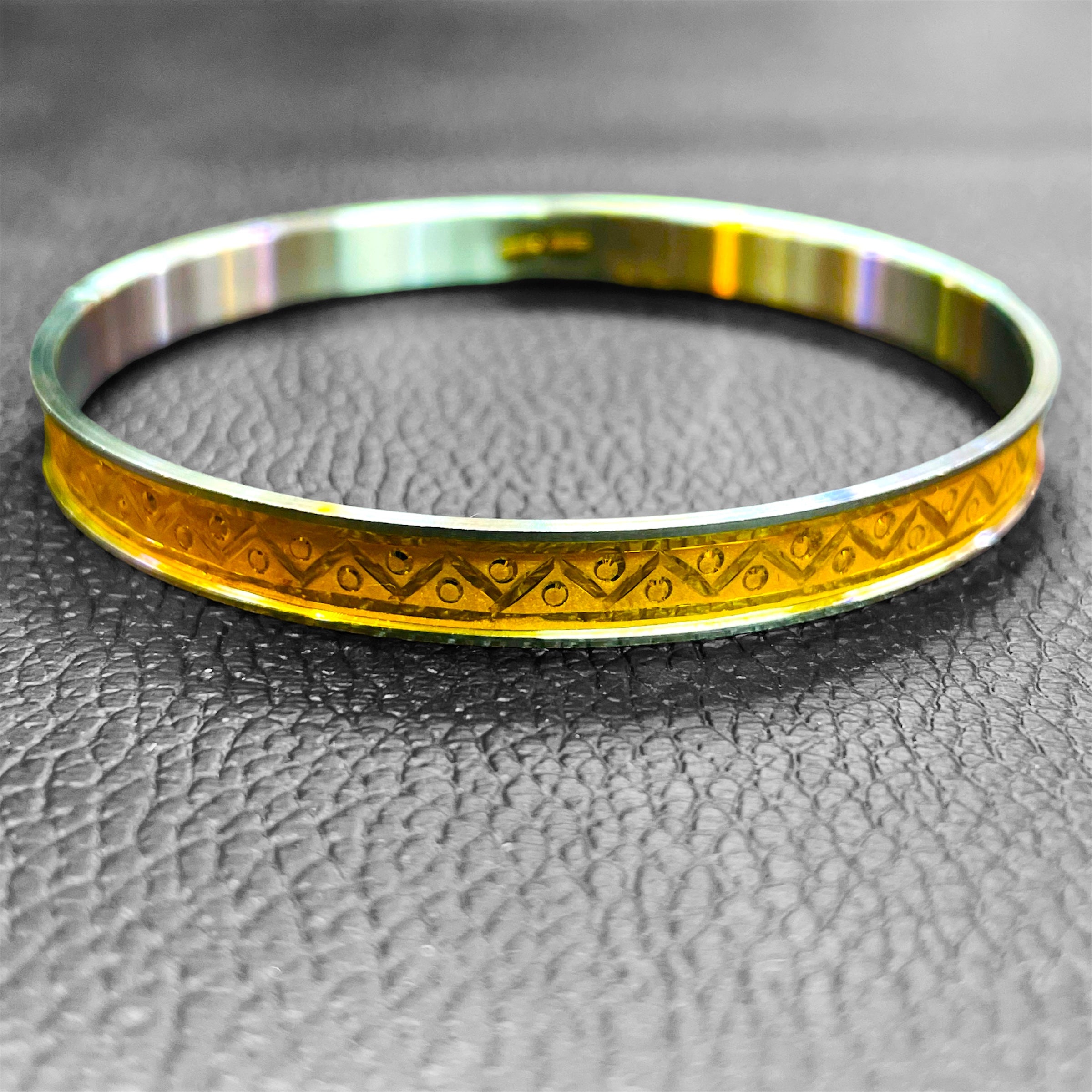 TRJ (MADE TO ORDER) ZIGZAG CHILA DESIGN HUID HALLMARK 22KT GOLD NOA BADHANO APPROX. WGT: 1.500 GM (FOR REGULAR USE) BY RAJLAXMI.