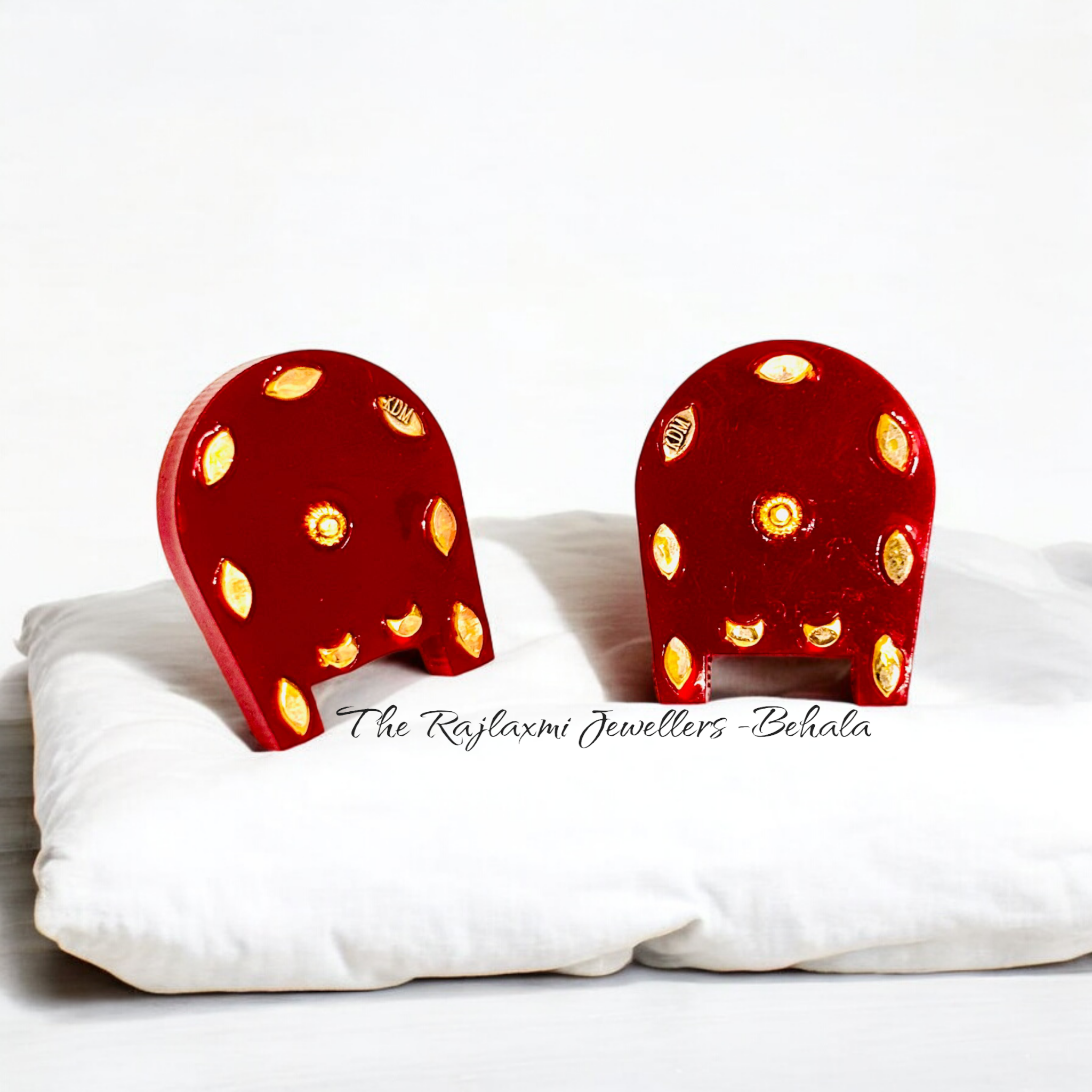 (GPER) LASER PASTING KULO DESIGN (50 TONCH) KDM GOLD POLA EAR STUD 1 PAIR FOR WOMEN APPROX WGT: 0.300 - 0.350 GM SOLD ON MRP BY RAJLAXMI.