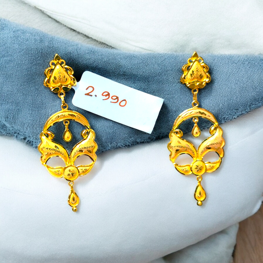 TRJ WGT: 2.990 GM APPROX 22KT HUID HALLMARK GOLD EARRINGS KANBALA 1 PAIR.