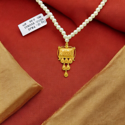 TRJ WGT: 0.960 GM APPROX 22KT HUID HALLMARK GOLD MOTI PENDANT 1 PIECE.