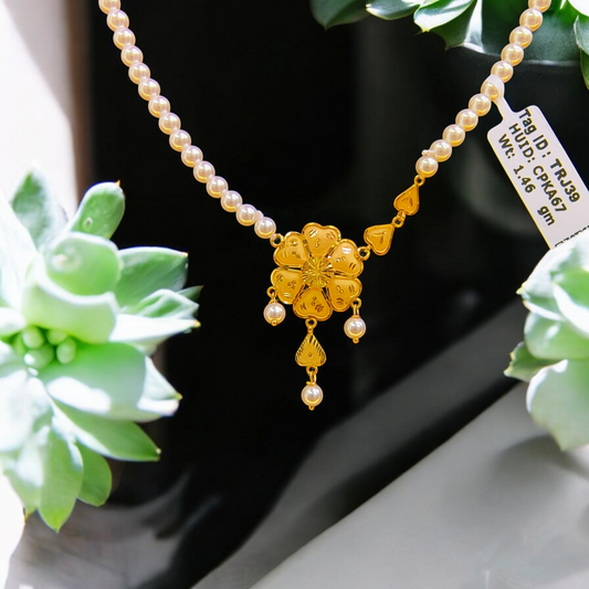 TRJ WGT: 1.460 GM APPROX 22KT HUID HALLMARK GOLD MOTI PENDANT 1 PIECE.