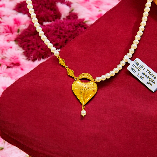 TRJ WGT: 1.060 GM APPROX 22KT HUID HALLMARK GOLD MOTI PENDANT 1 PIECE.