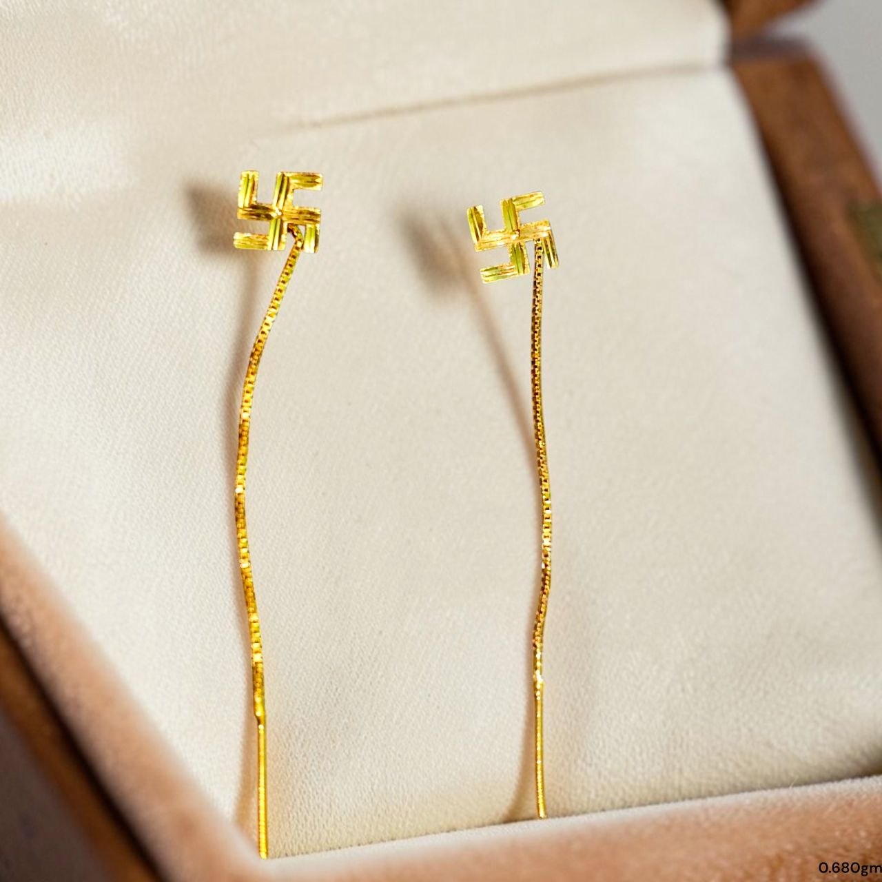 GOLD SUIDHAGA- (WGT: 0.680 GM APPROX) BIS CERTIFIED HUID HALLMARK 9KT GOLD SUIDHAGA EARRINGS (1 PAIR) FOR WOMEN.