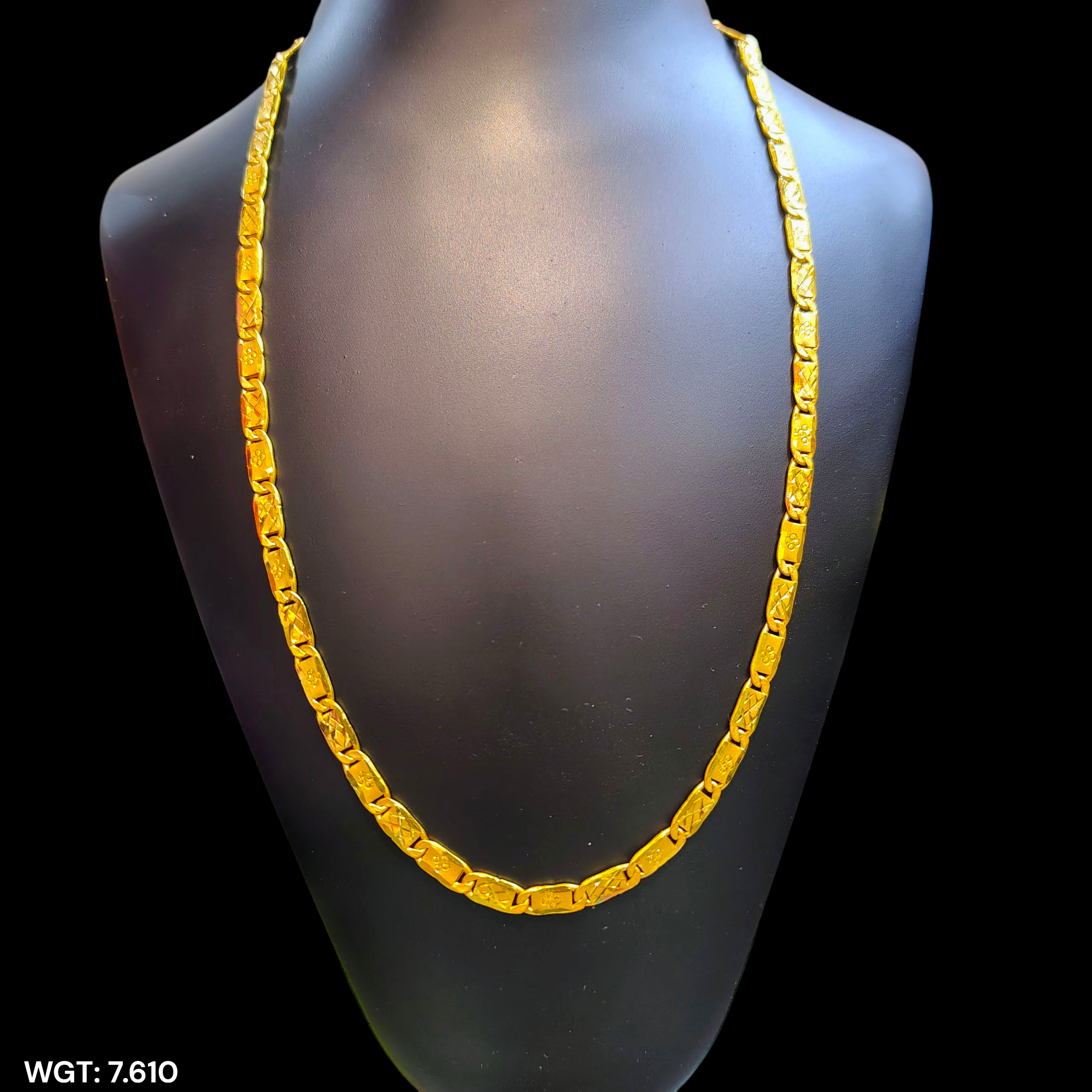 GCH- (HOLLOW BISCUIT DESIGN) BIS CERTIFIED TRJ WGT: 7.610 GM APPROX HUID HALLMARK 22KT GOLD CHAIN (22 INCH) 1 PIECE FOR MEN & WOMEN.