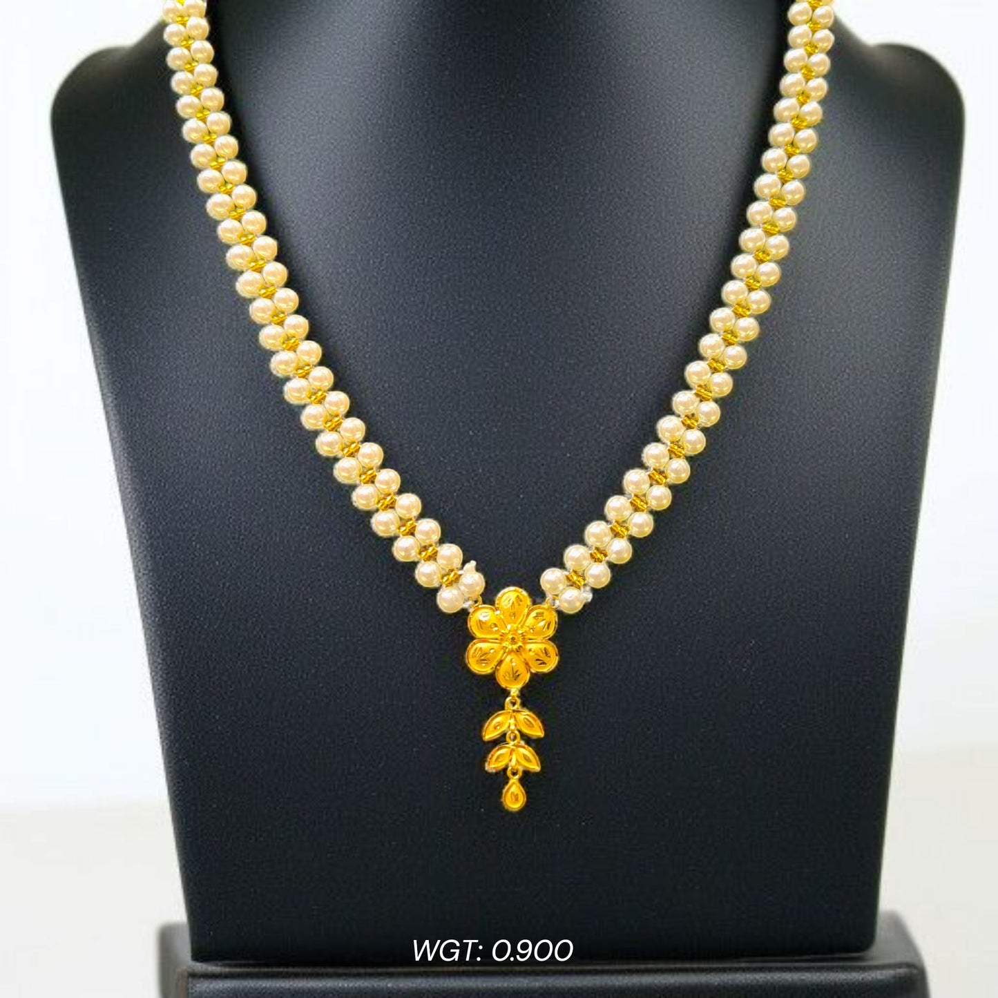 (GMP22) BIS CERTIFIED WGT: 0.900 GM APPROX HUID HALLMARK 916 22KT GOLD MOTI PENDANT 1 PIECE FOR YOUR BEAUTIFUL WIFE.