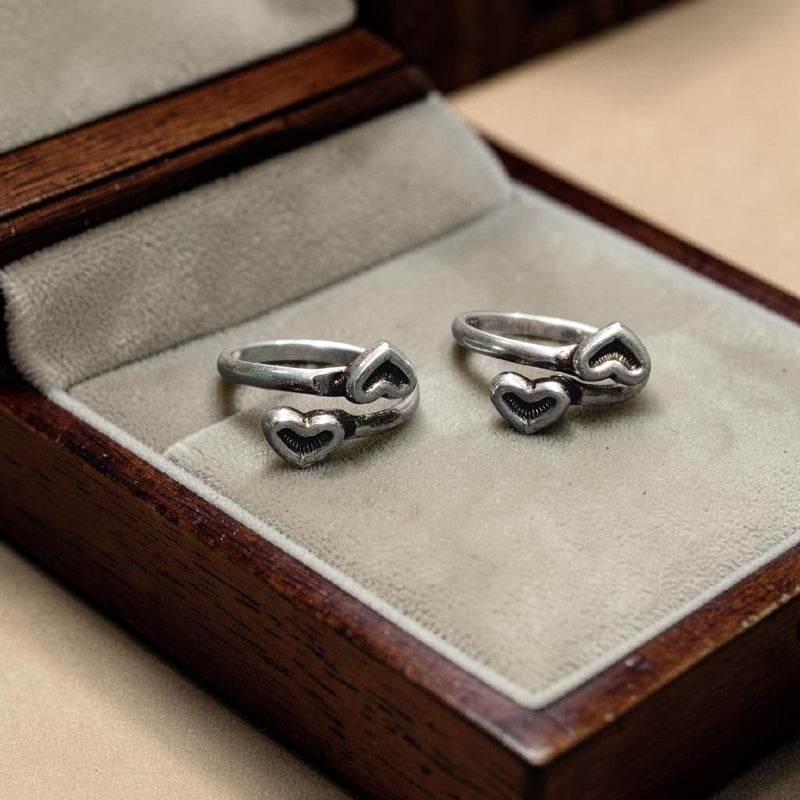 SILVER TOE RING- CERTIFIED BIS HUID HALLMARK 925 SILVER TOE RING (BICHIYA) 1 PAIR FOR REGULAR USE- (SOLD ON MRP).