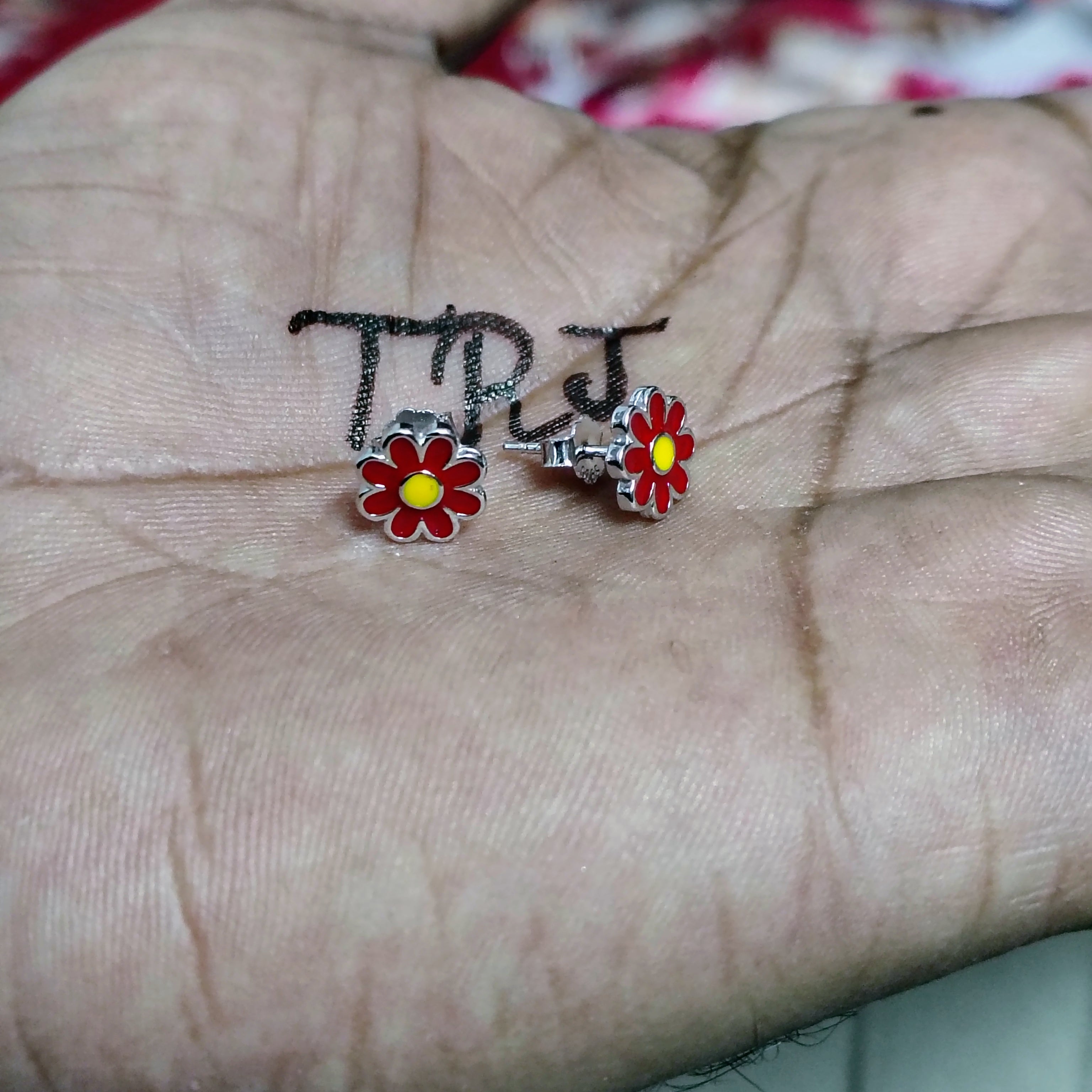 SILVER STUD - STERLING 925 HALLMARK SILVER STUD EARRINGS FOR WOMEN (1 PAIR) FOR REGULAR WEAR (SOLD ON MRP).